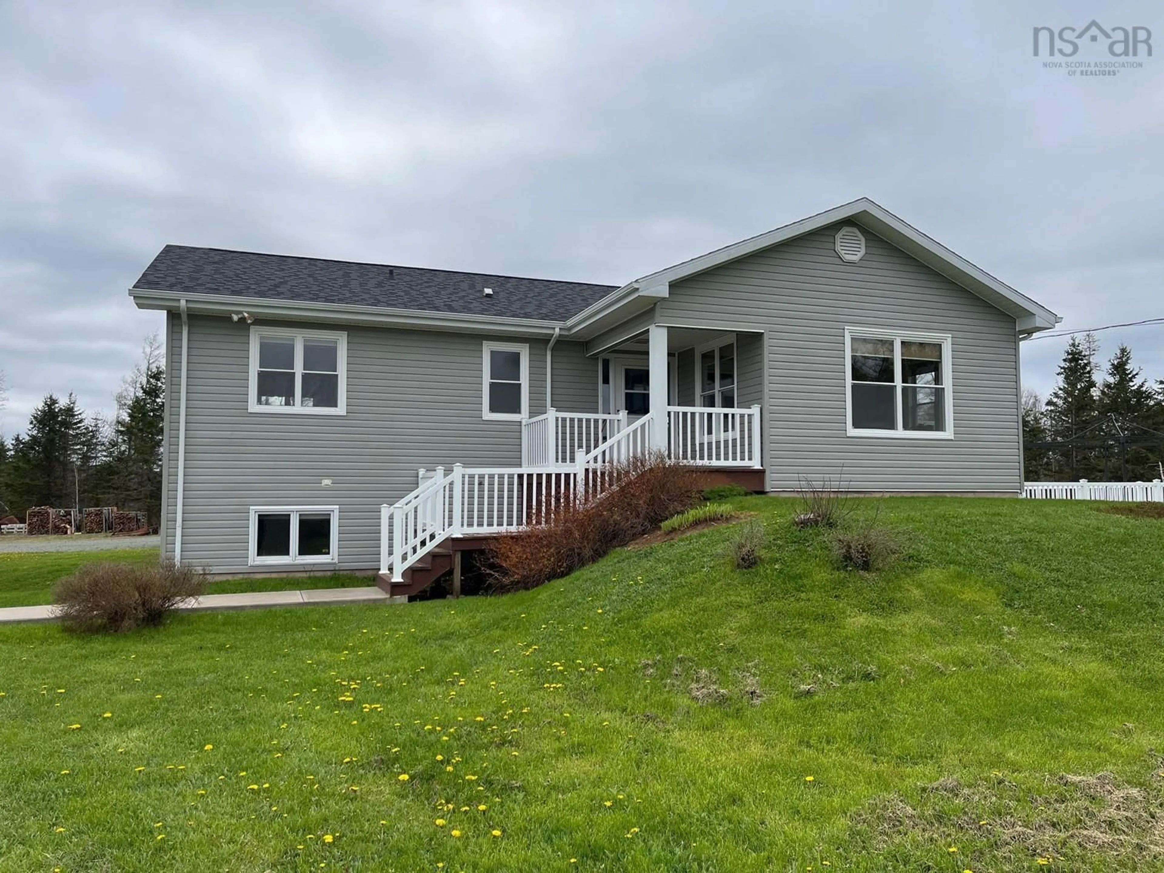 Home with vinyl exterior material, building for 6208 Highway 289, Cross Roads Nova Scotia B0N 2J0
