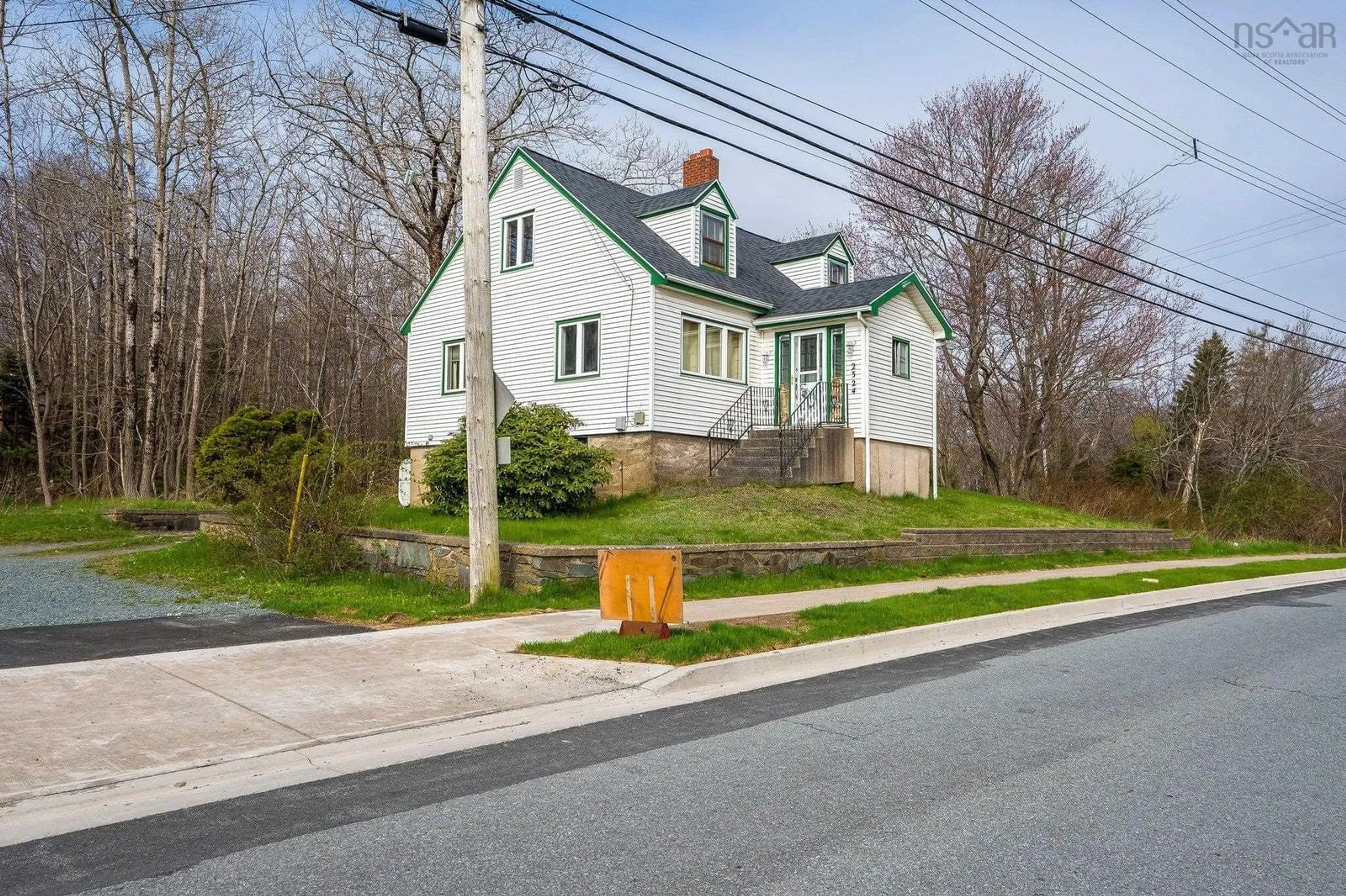 Unknown for 2324 St. Margaret's Bay Rd, Timberlea Nova Scotia B3T 1J3