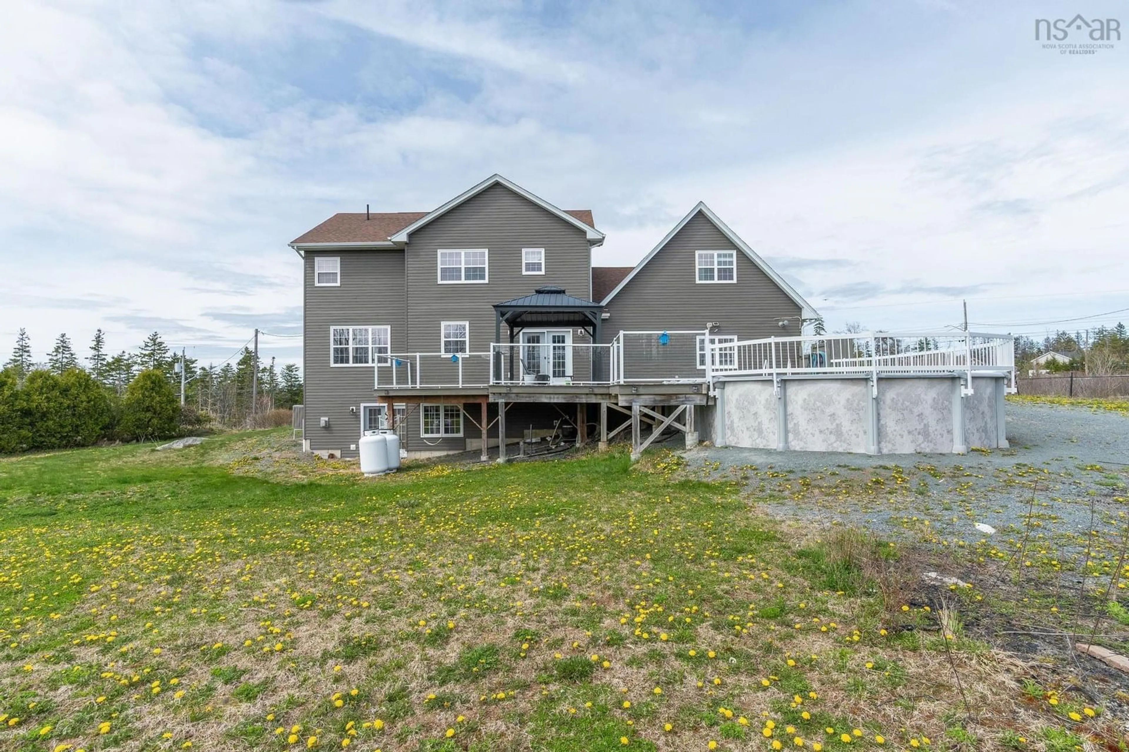 A pic from outside/outdoor area/front of a property/back of a property/a pic from drone, water/lake/river/ocean view for 41 Windbreak Run, Upper Tantallon Nova Scotia B3Z 0L2