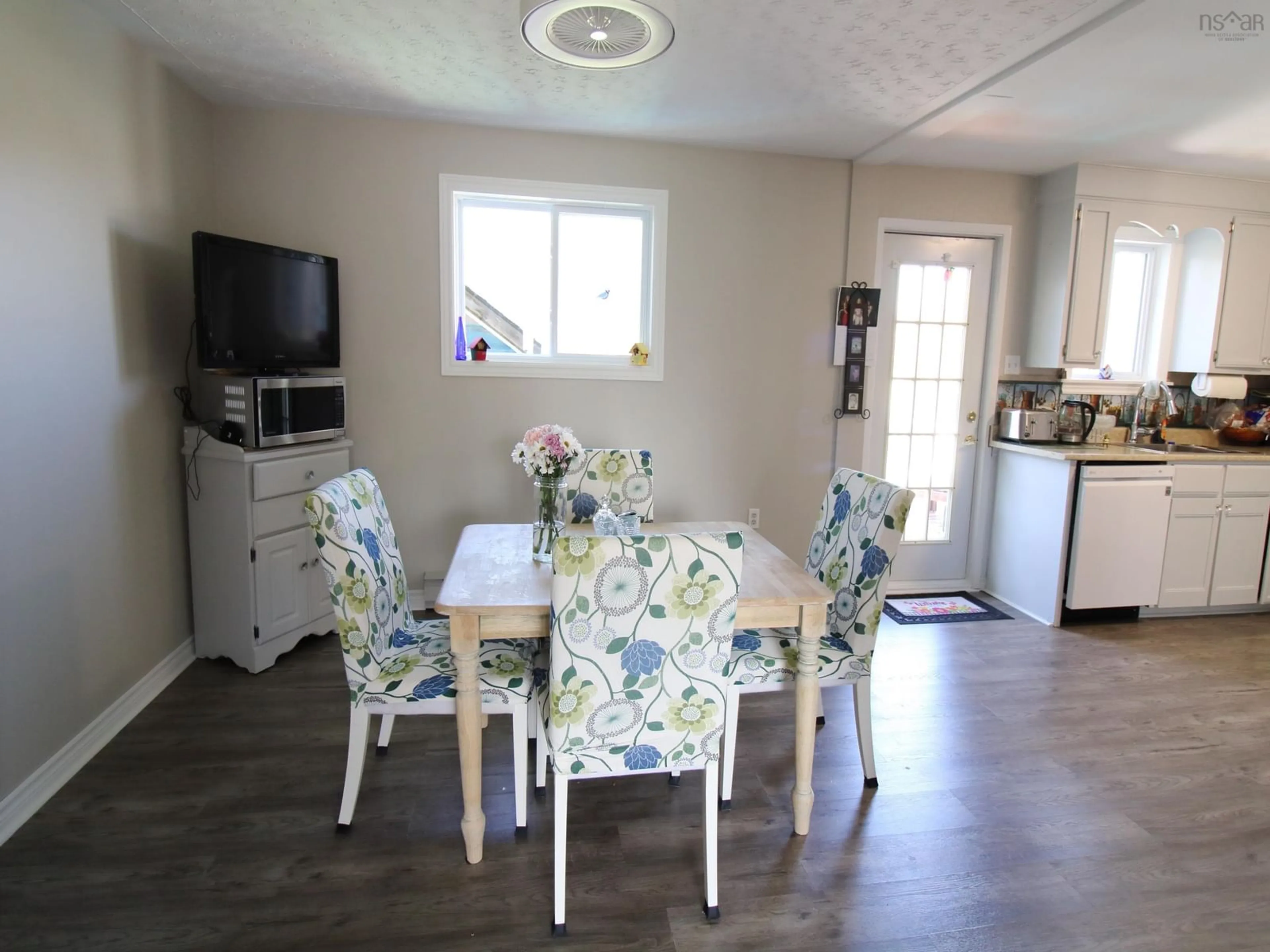 Dining room, wood/laminate floor for 99 Lapierre Cres, Dartmouth Nova Scotia B2W 5C9