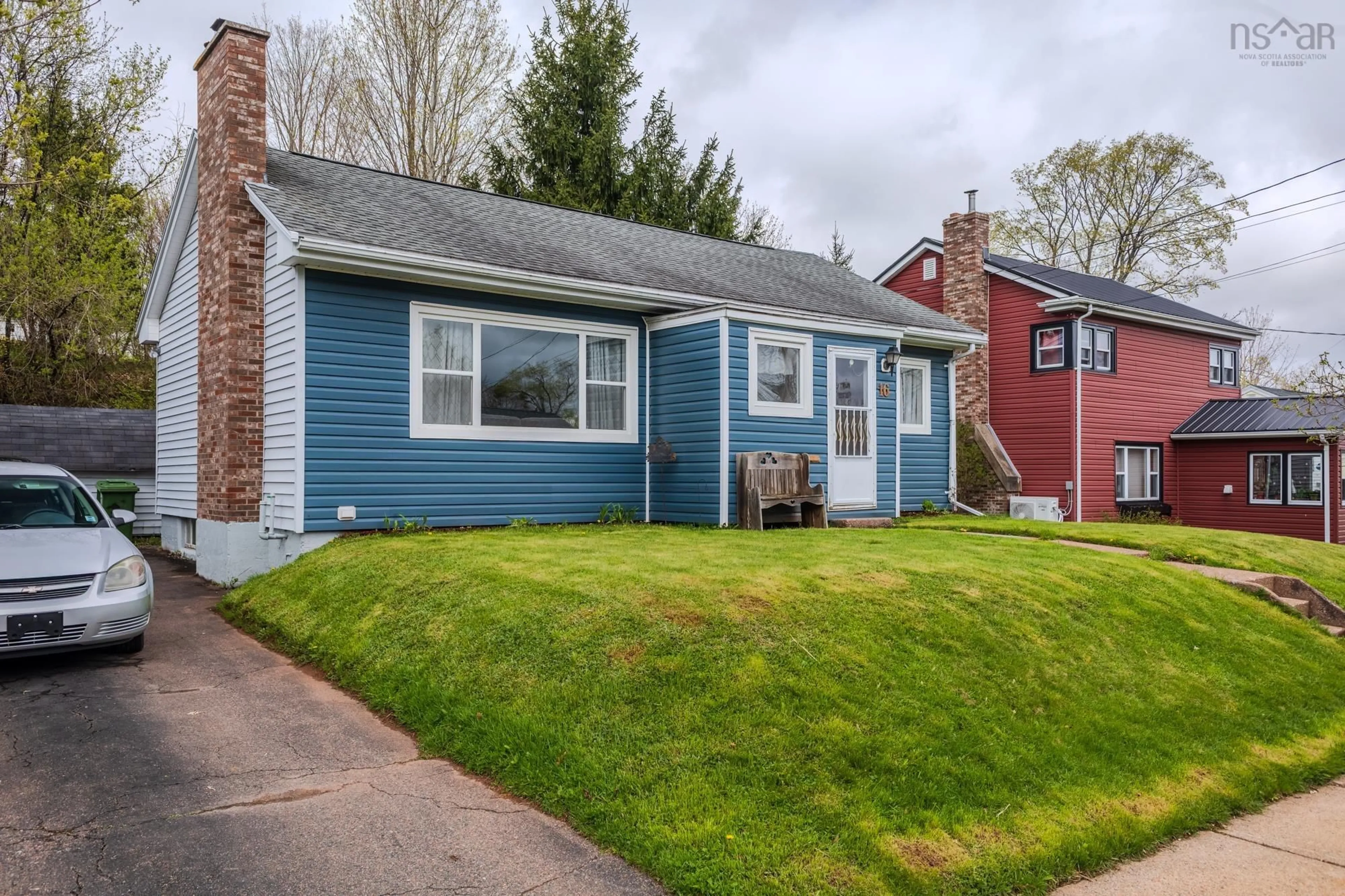Home with vinyl exterior material, street for 16 Martha Ave, Truro Nova Scotia B2N 4V8