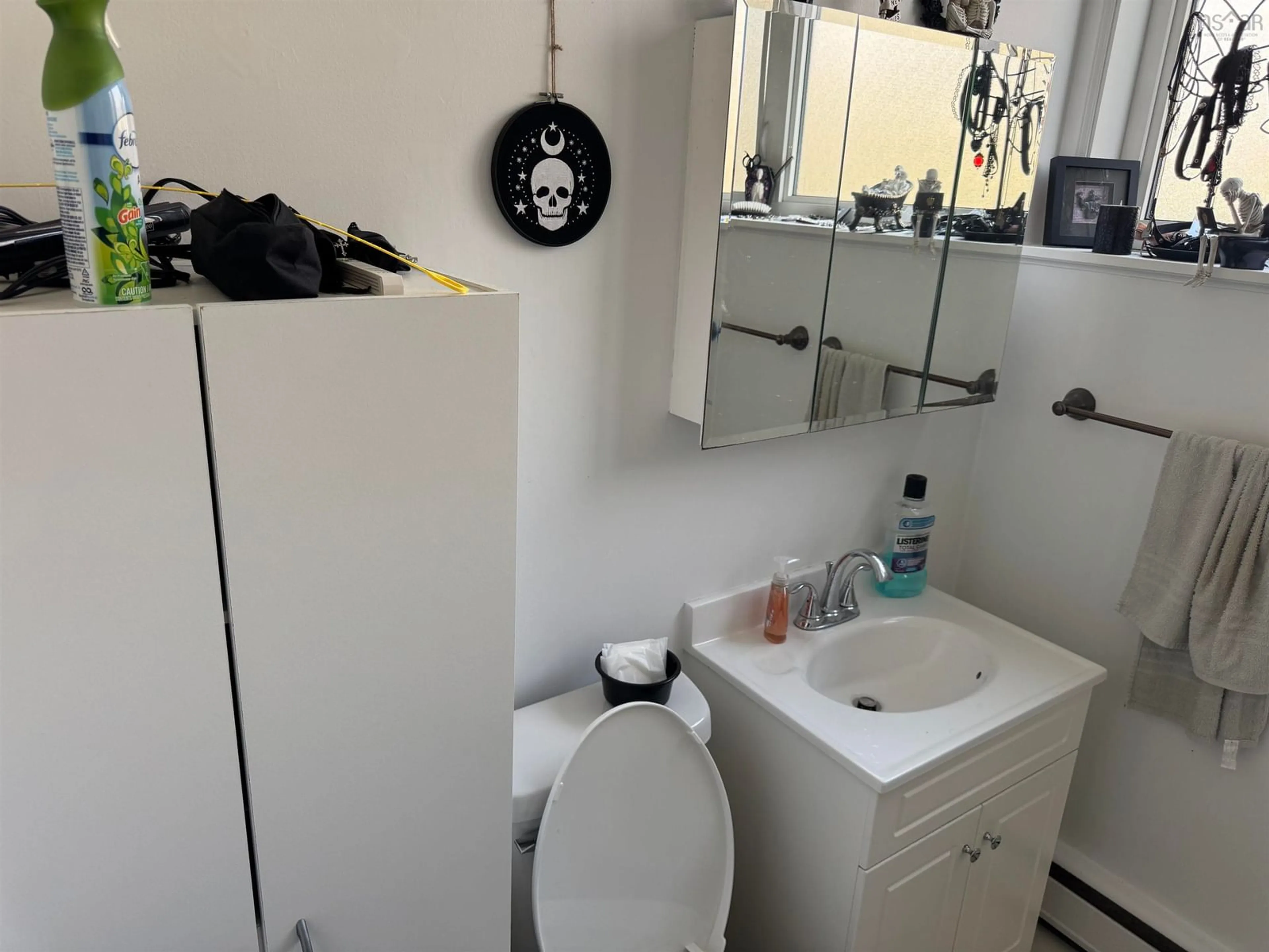 A pic of a room for 6269 Cork St #5, Halifax Nova Scotia B3L 1Y8