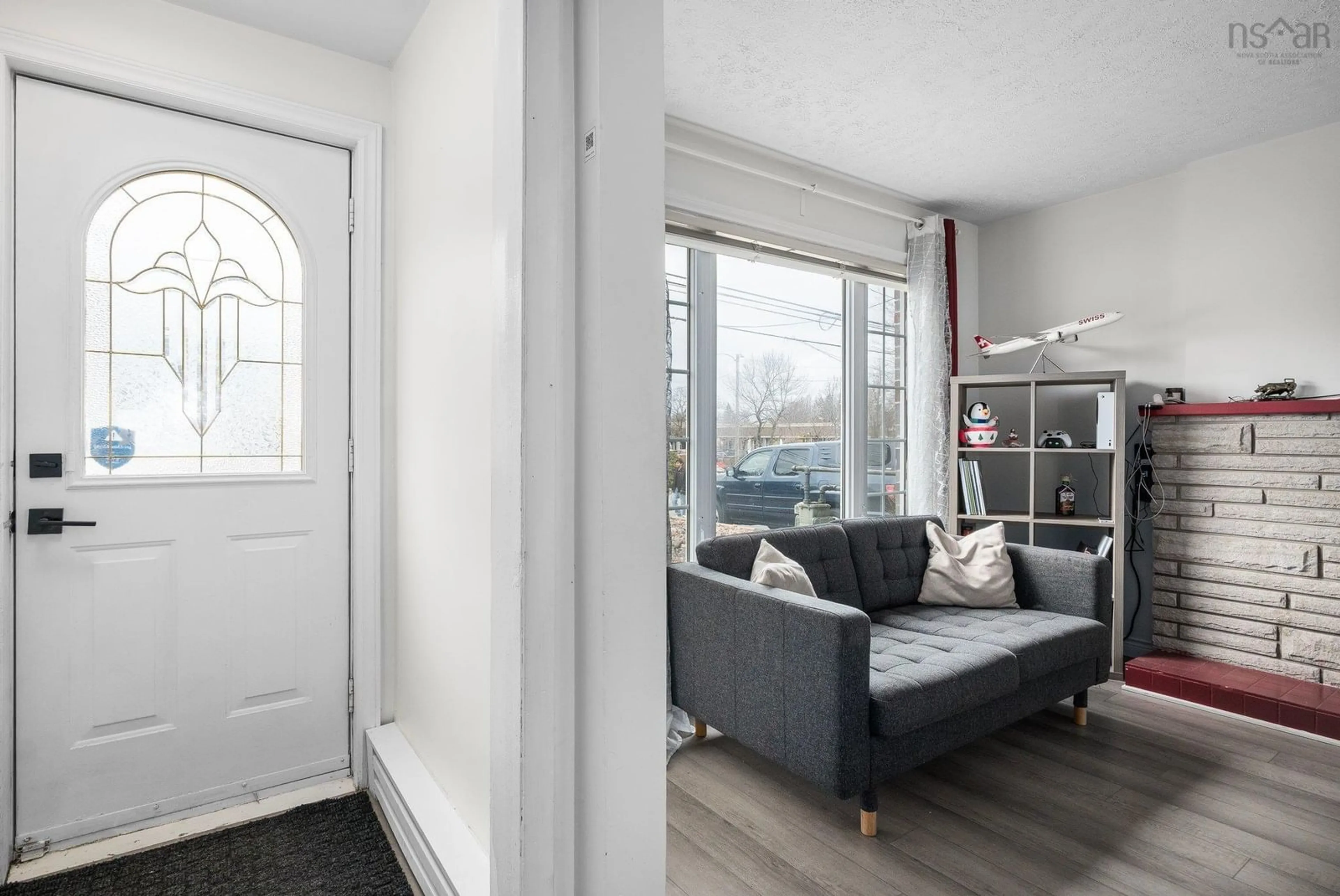 Living room with furniture, unknown for 260 Main Ave, Halifax Nova Scotia B3M 1B8