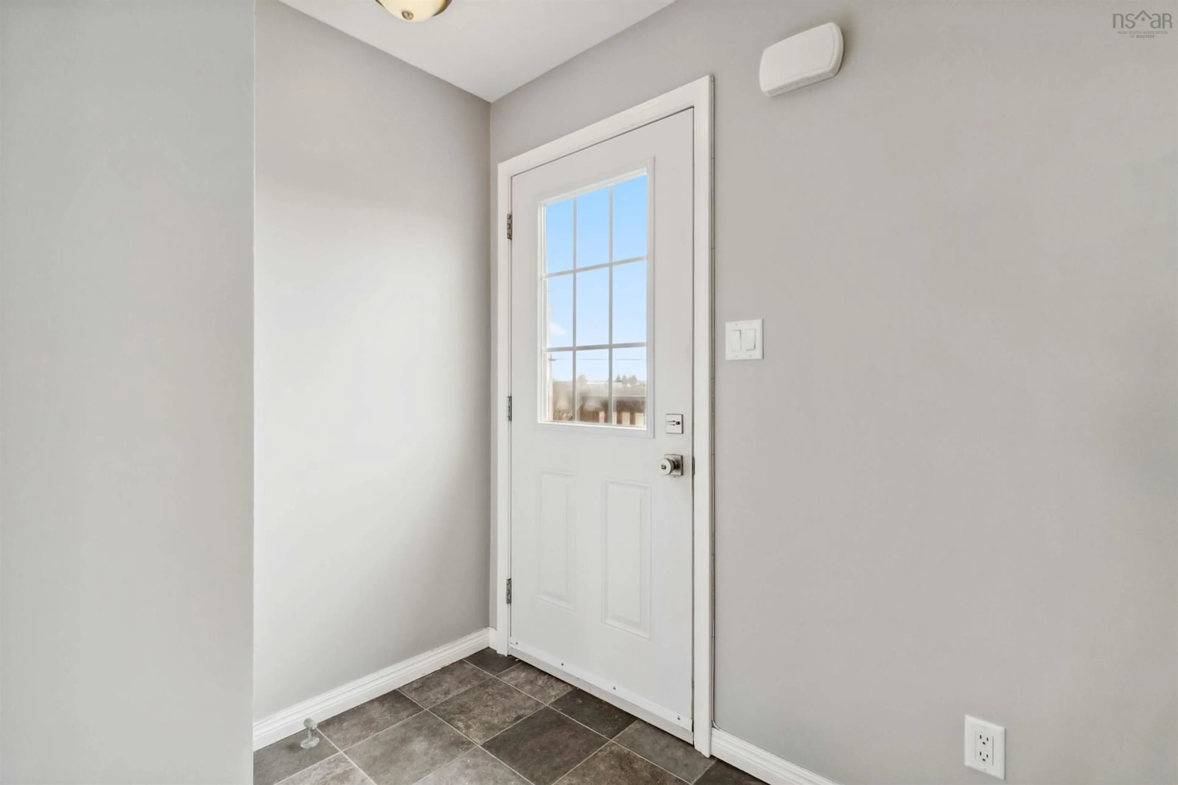 Indoor entryway for 100 / 102 Board Landing Rd, Central Onslow Nova Scotia B6L 0C7
