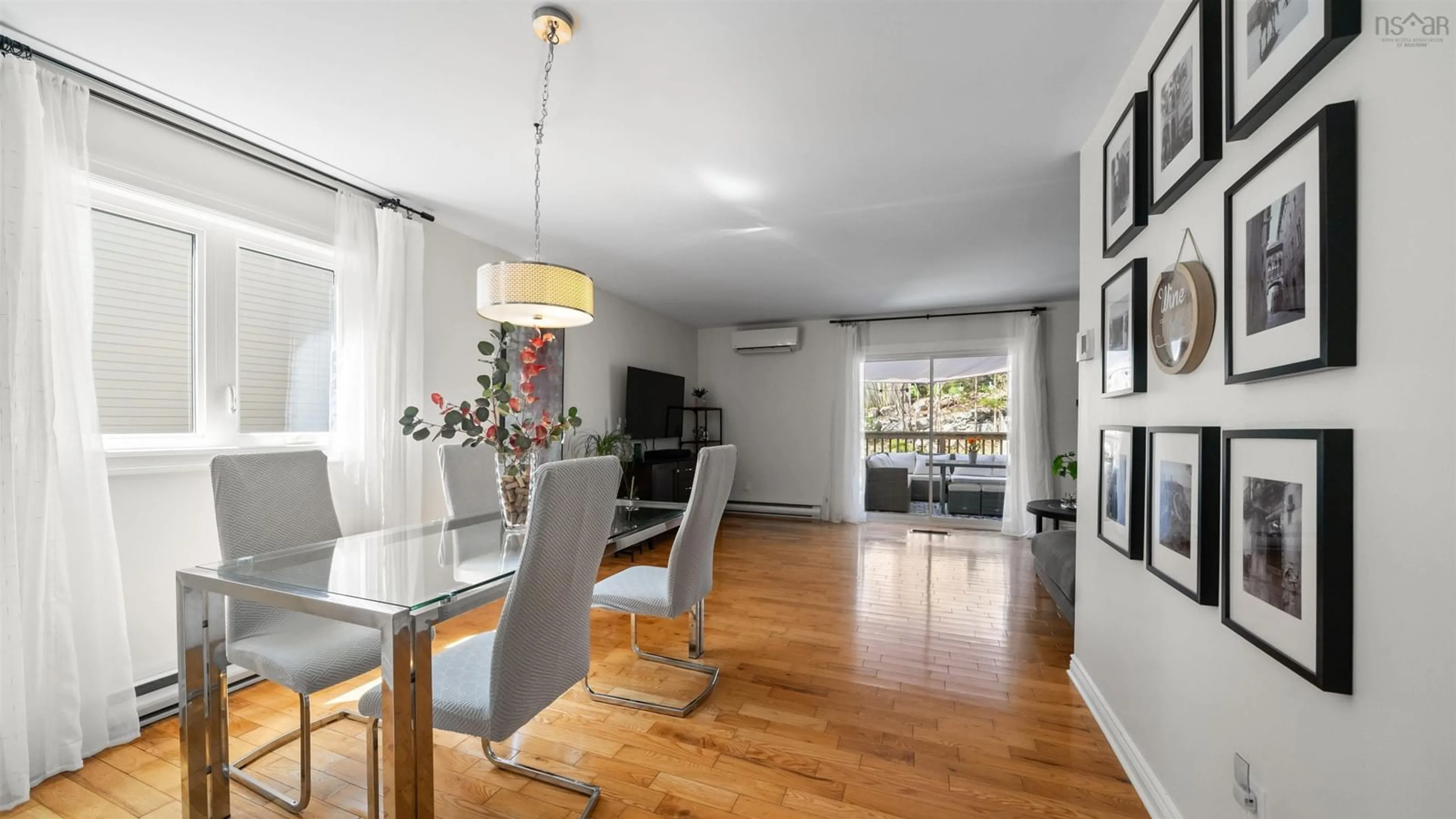 Dining room, wood/laminate floor for 25 Quarry Rd, Halifax Nova Scotia B3N 1X1