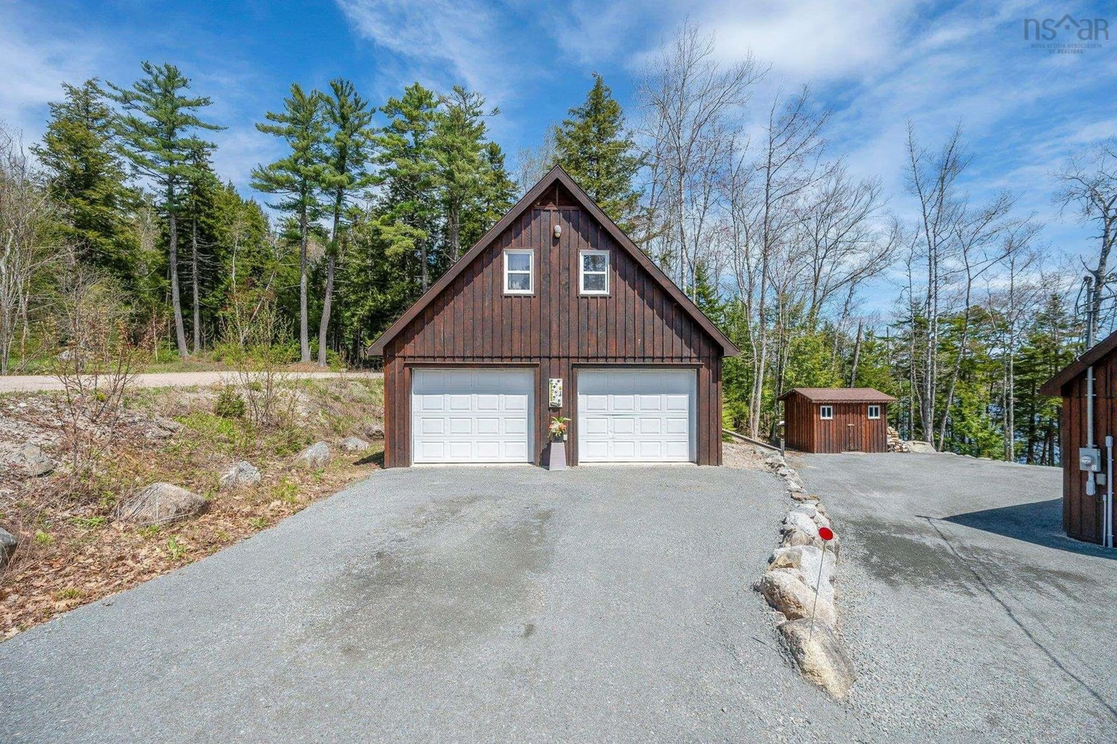 Indoor garage for 22 Sunshine Lane, Vaughan Nova Scotia B0N 2T0
