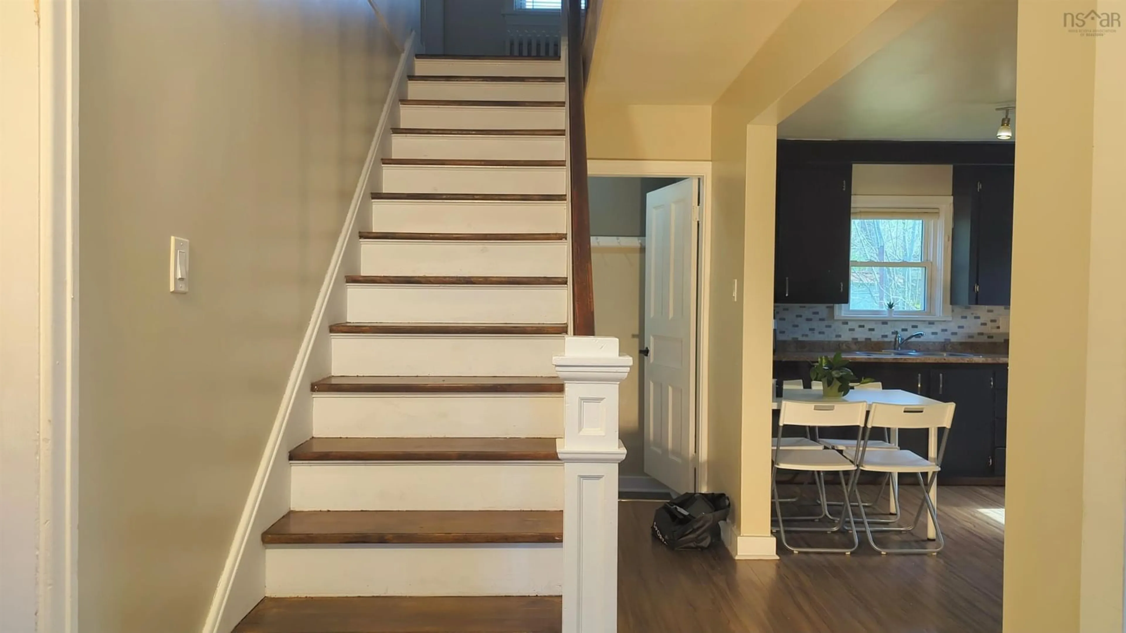 Stairs for 12 Fairfield St, Wolfville Nova Scotia B4P 1L9