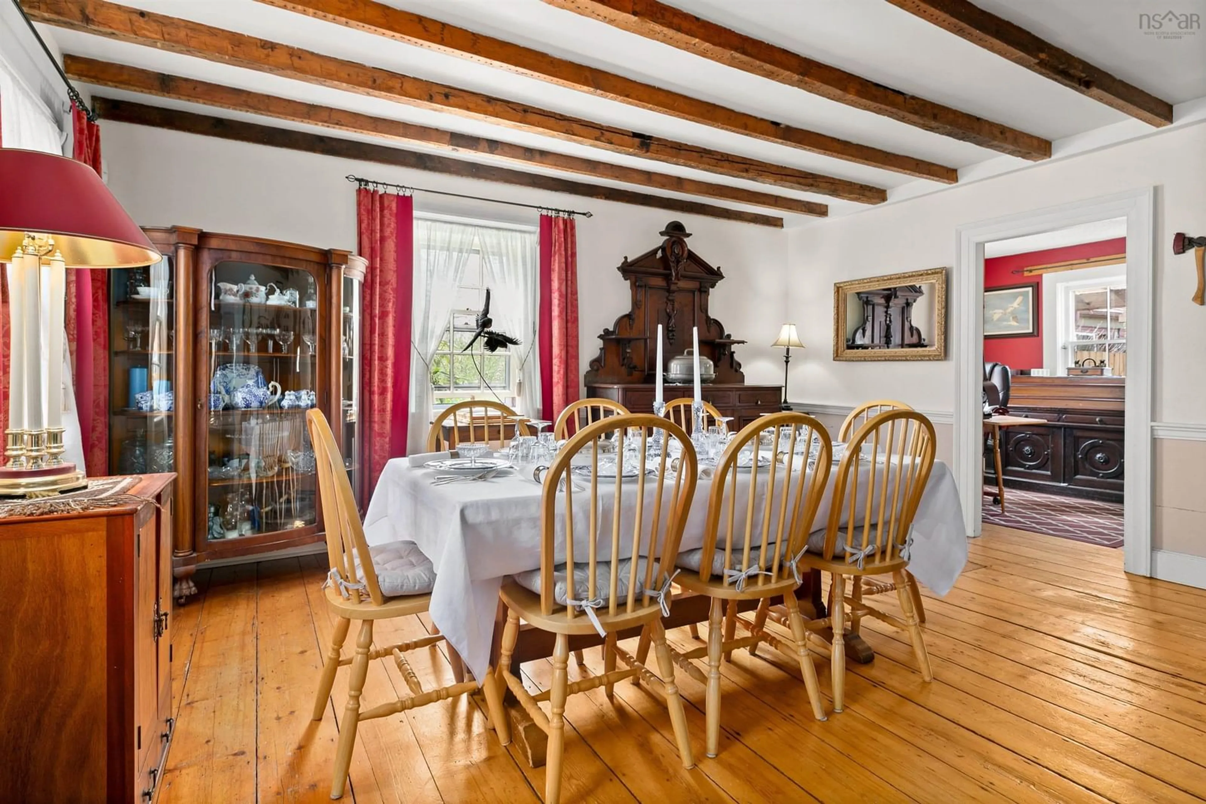 Dining room, wood/laminate floor for 328 Main St, Mahone Bay Nova Scotia B0J 2E0