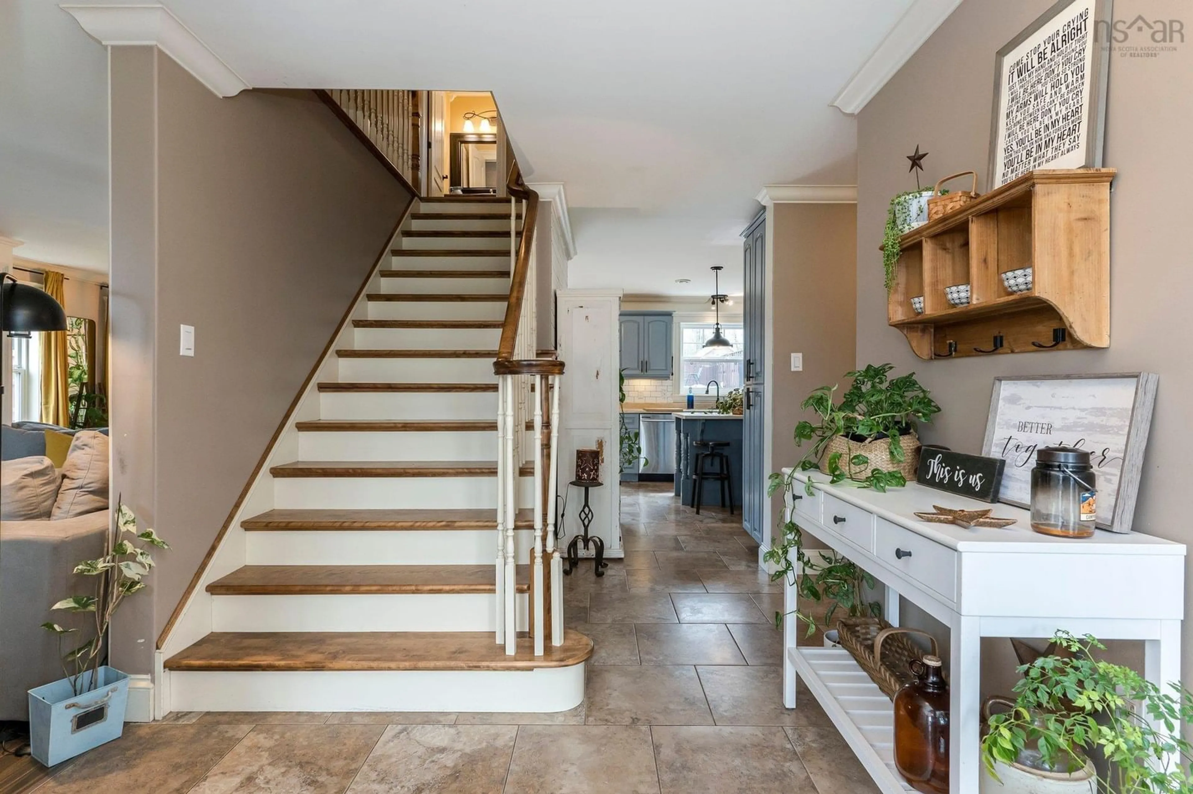 Indoor entryway for 47 Tyler St, Enfield Nova Scotia B2T 0A7