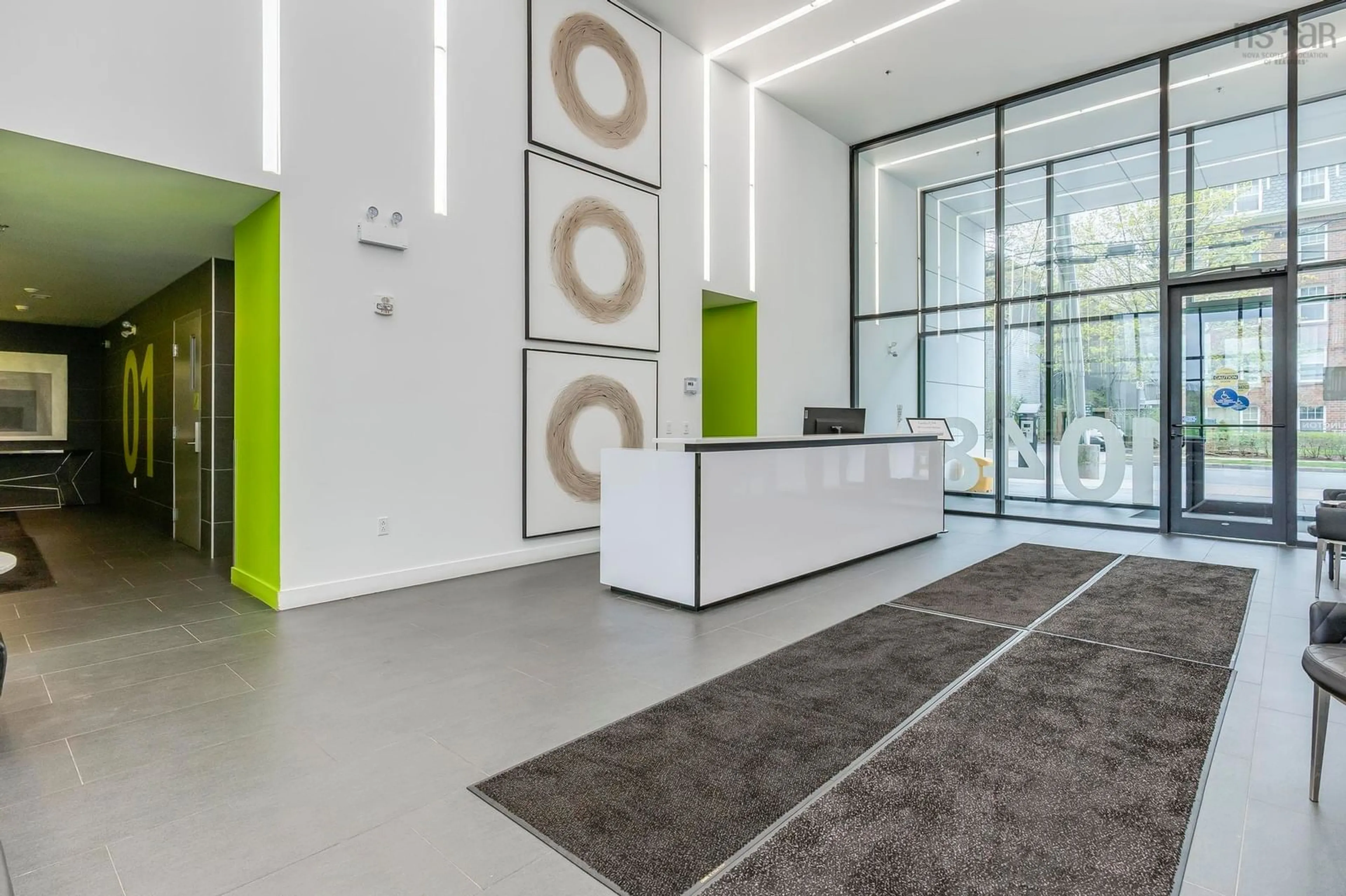Indoor foyer for 1048 Wellington St #714, Halifax Nova Scotia B3H 2Z8