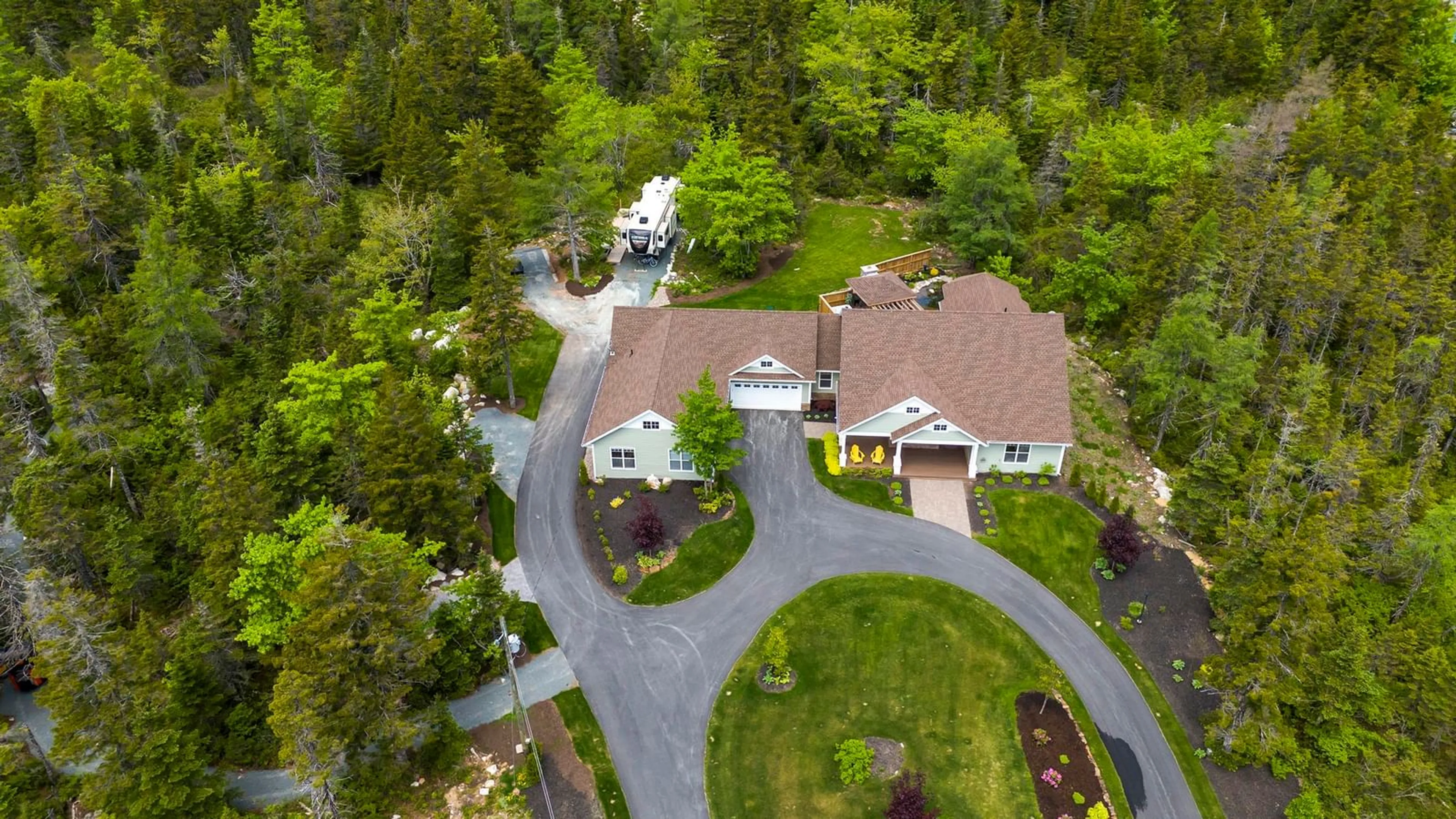 A pic from outside/outdoor area/front of a property/back of a property/a pic from drone, street for 257 Goldeneye Dr, Timberlea Nova Scotia B3T 0E7