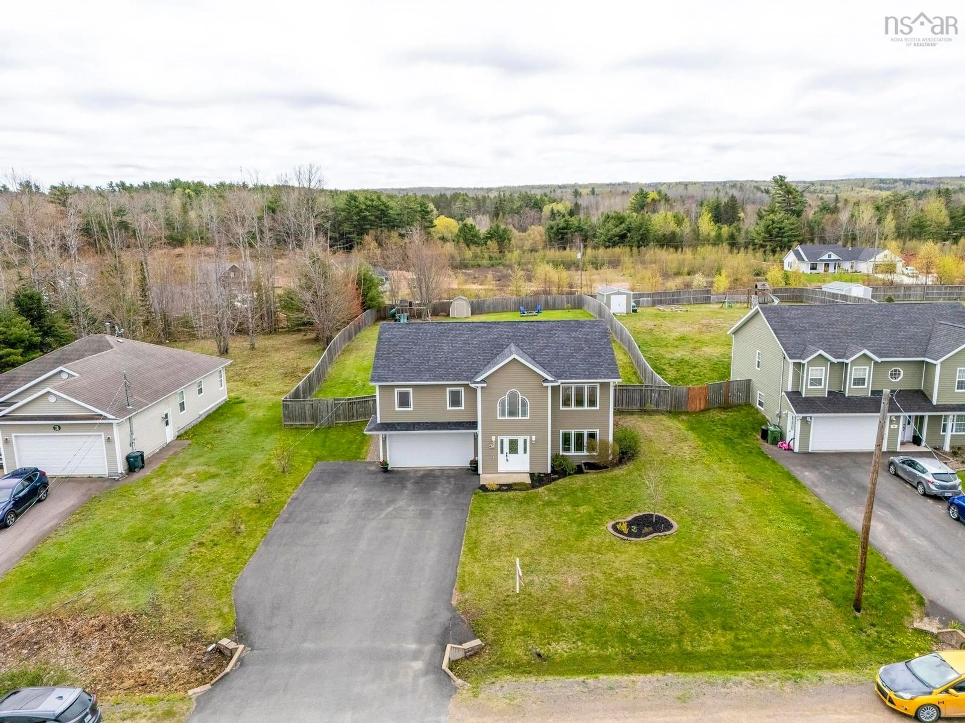 A pic from outside/outdoor area/front of a property/back of a property/a pic from drone, street for 72 Terra Nova Dr, Greenwood Nova Scotia B0P 1N0