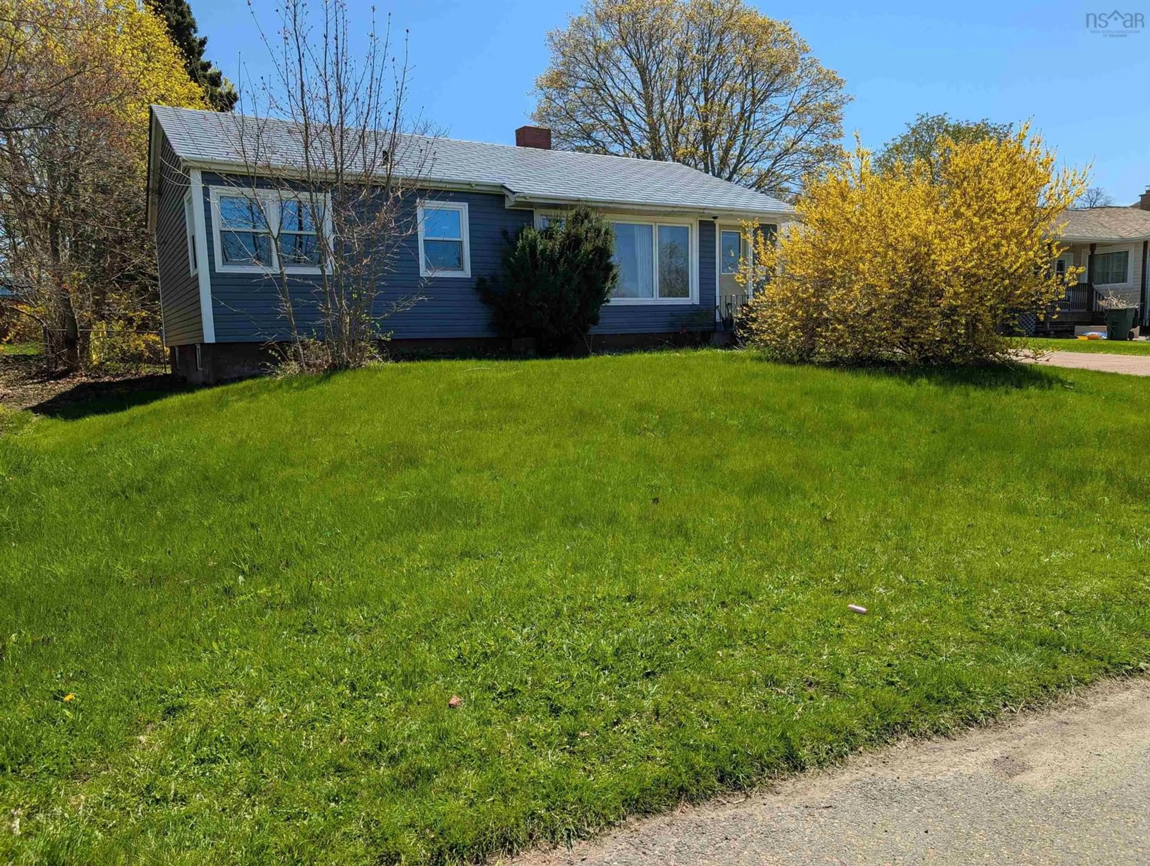 Unknown for 6 Dickey St, Amherst Nova Scotia B4H 2H7