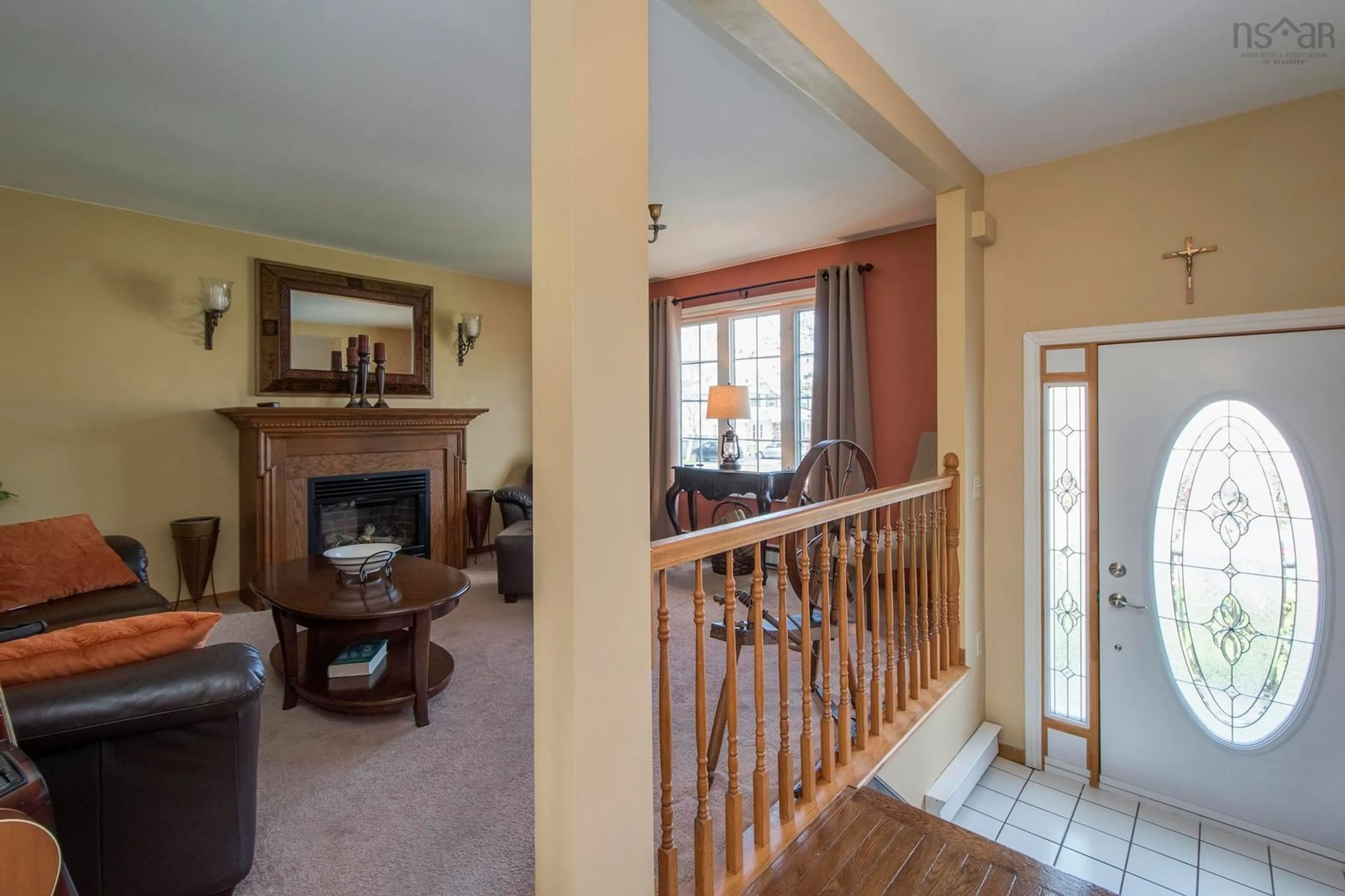 Indoor foyer for 1 Sugar Maple Dr, Timberlea Nova Scotia B3T 1G3