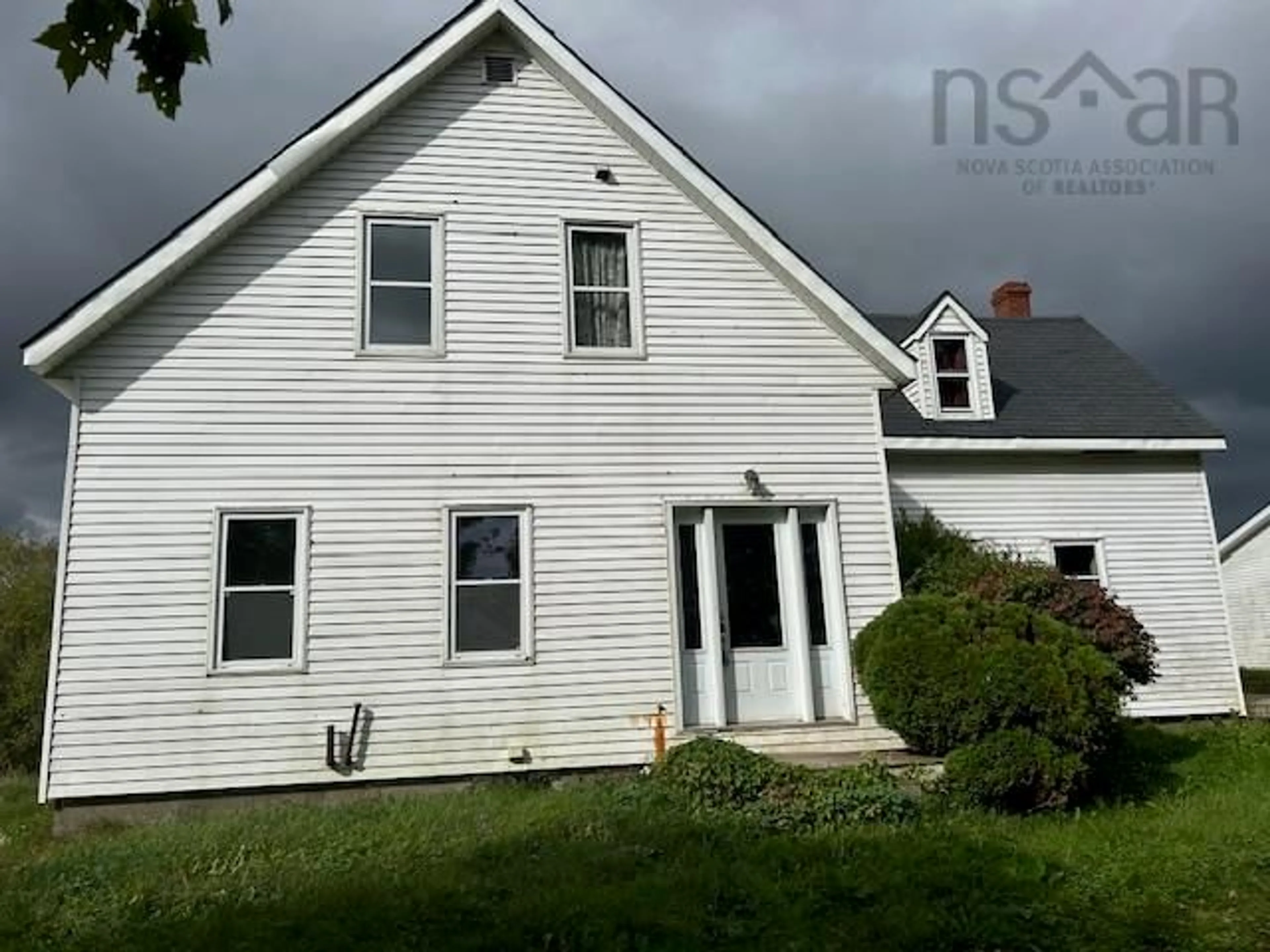 Home with vinyl exterior material, building for 2381 276 Rte, Giants Lake Nova Scotia B0E 1M0