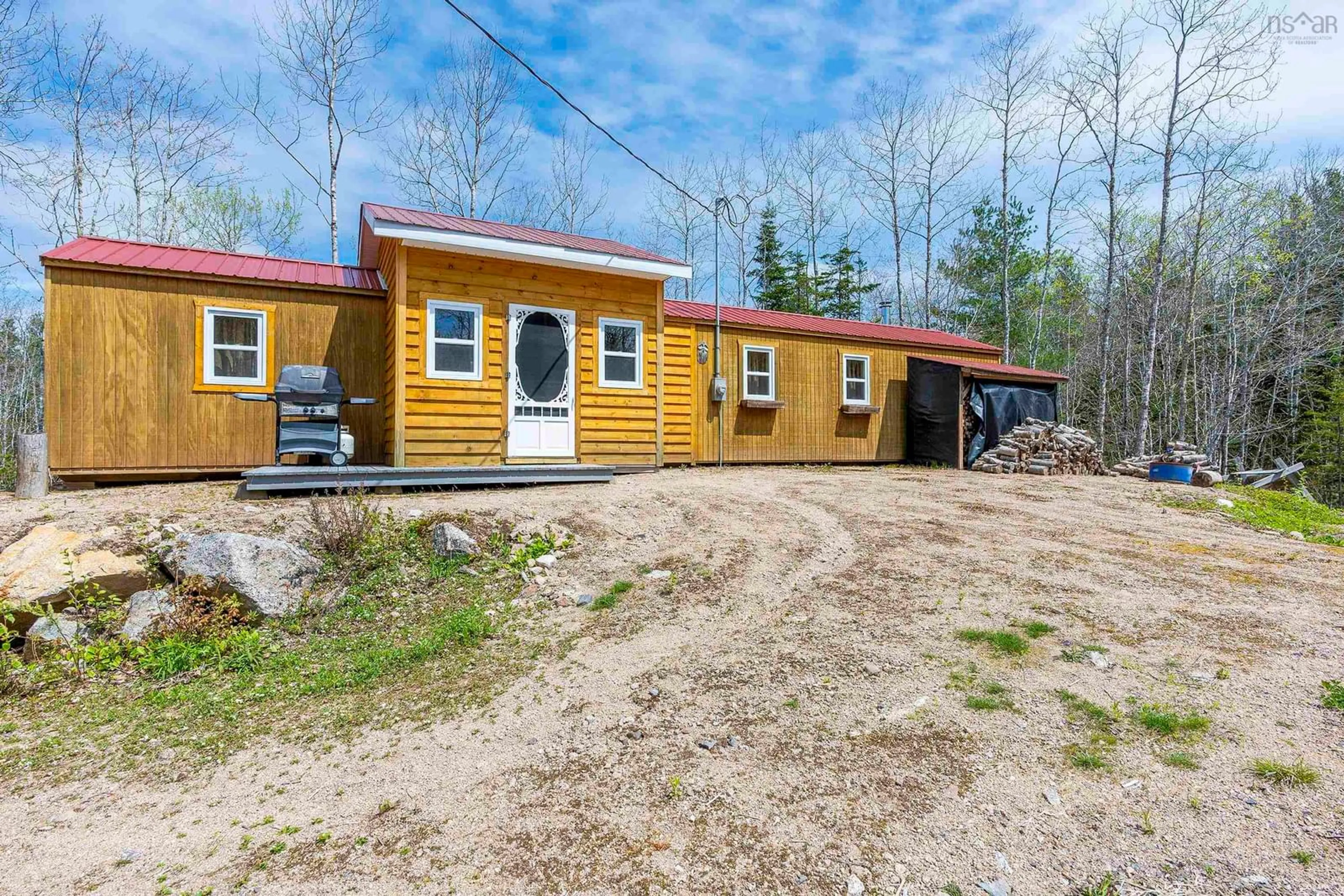 Shed for 782 Waterloo Ave, Waterloo Lake Nova Scotia B0S 1P0