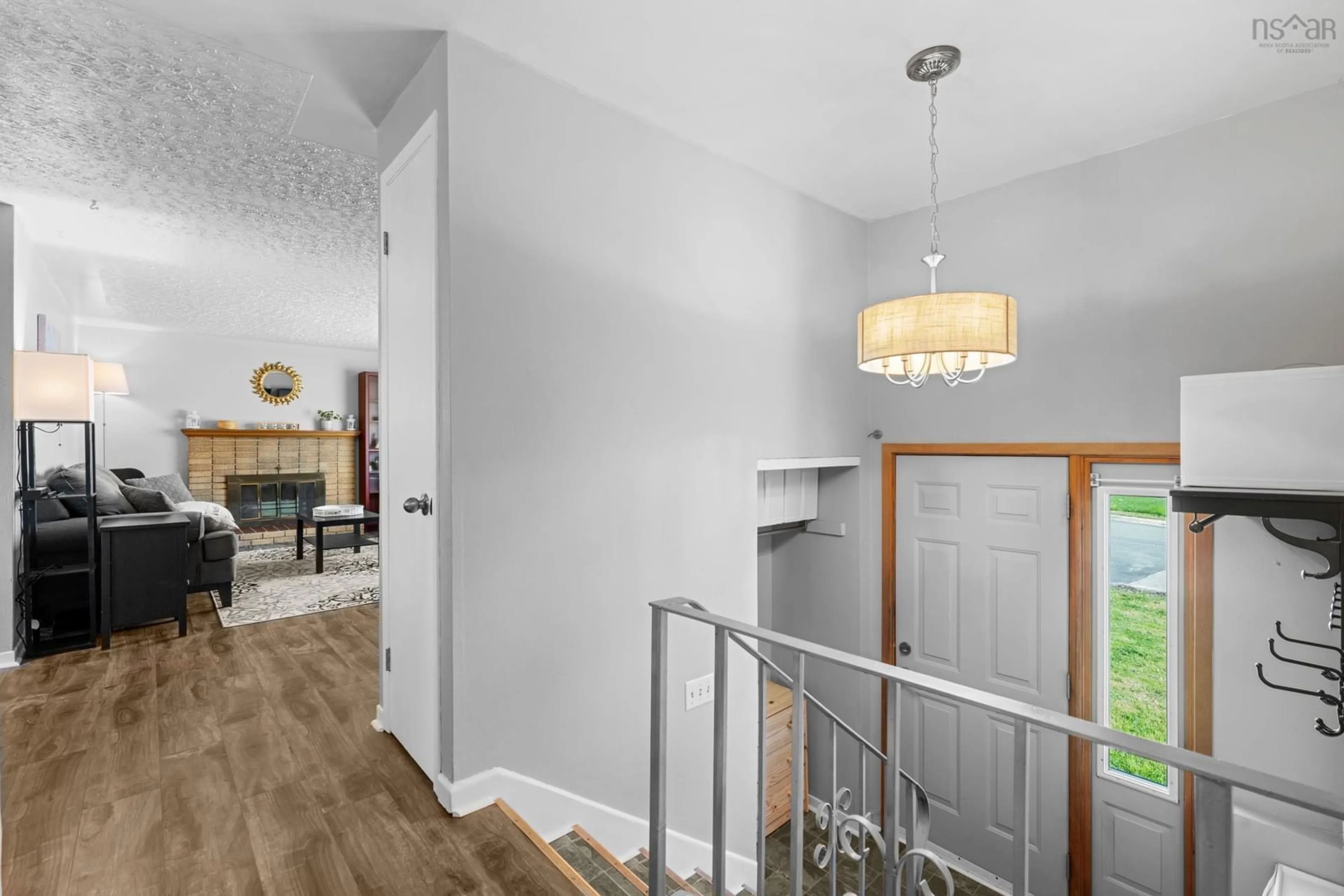Indoor foyer for 5 Seawood Ave, Lower Sackville Nova Scotia B4C 2L1