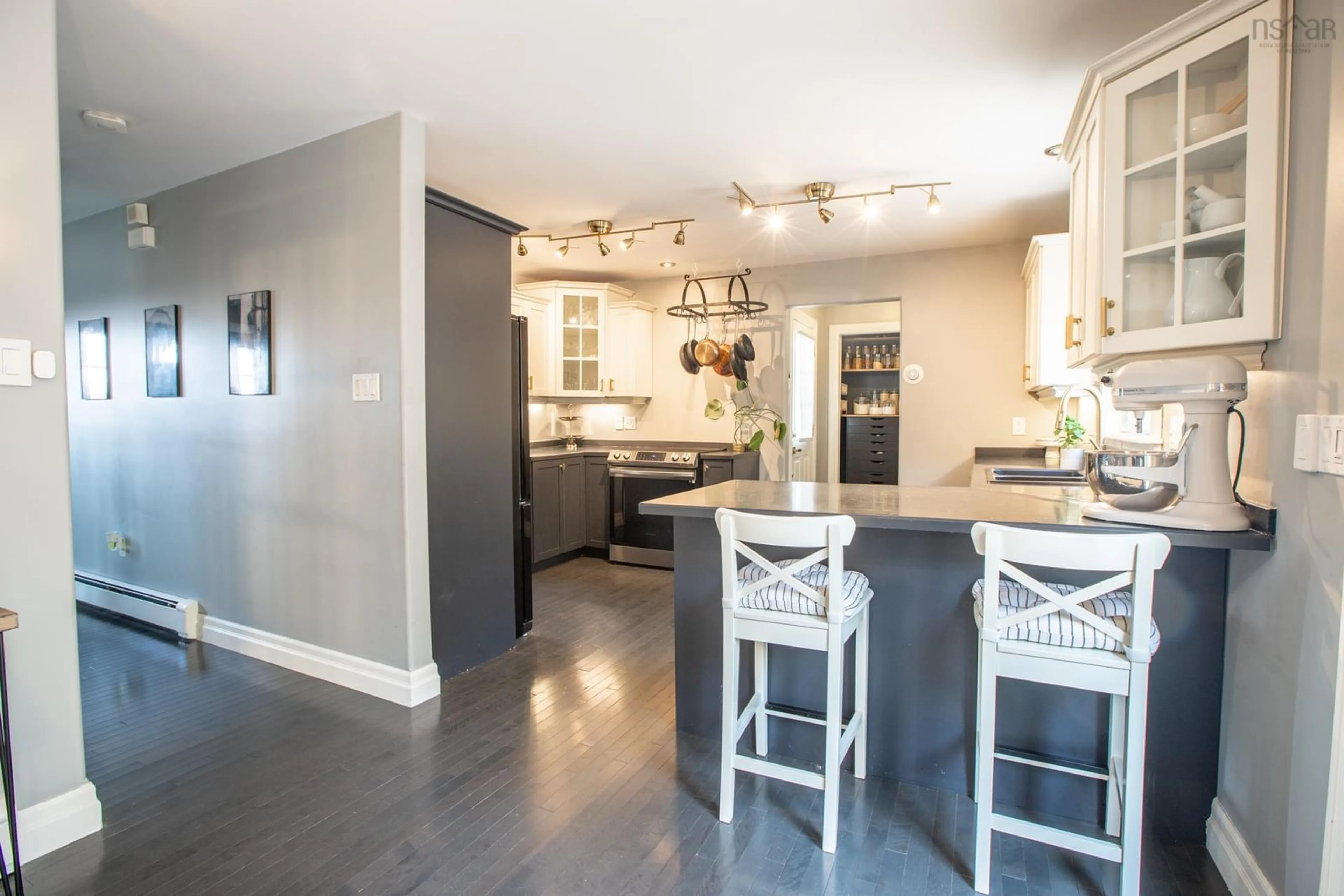 Open concept kitchen, ceramic/tile floor for 826 Waverley Rd, Dartmouth Nova Scotia B2X 2G7
