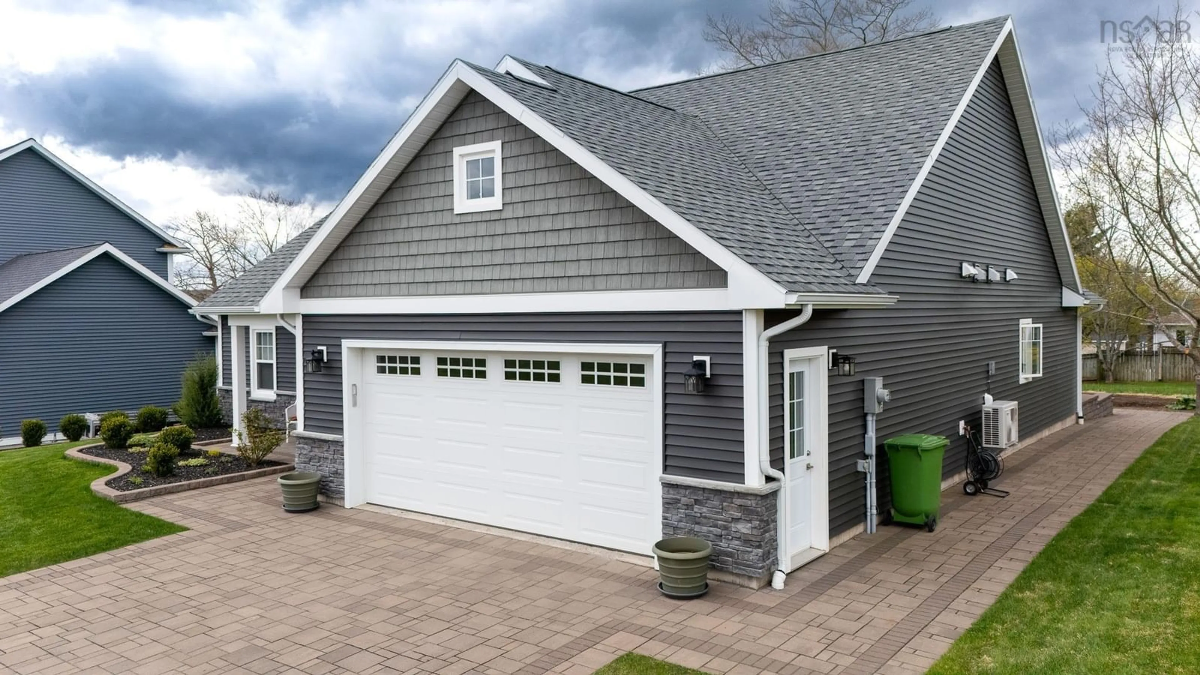 Home with vinyl exterior material, street for 29 Fox Hollow Dr, Kentville Nova Scotia B4N 5R2