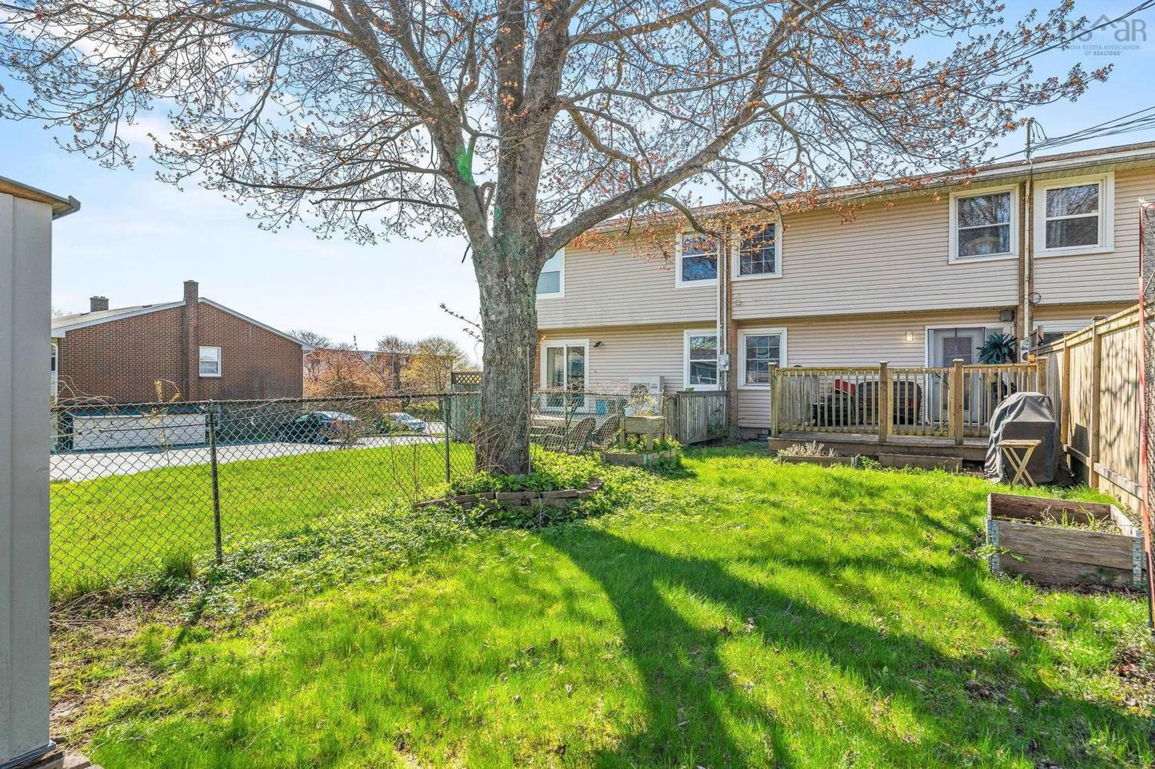 Patio, street for 16 Aberdeen Crt, Dartmouth Nova Scotia B2X 1K4