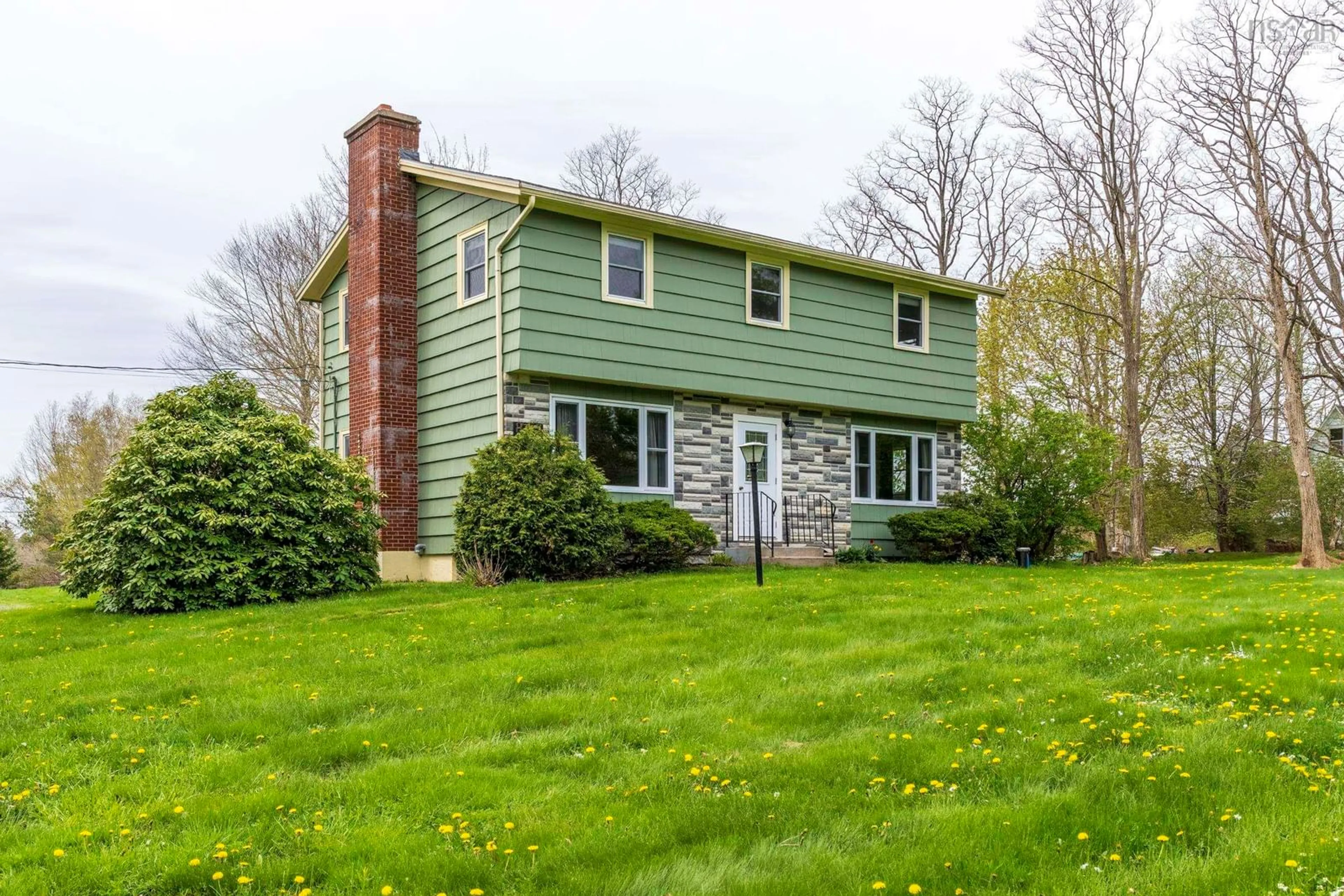 Home with vinyl exterior material, street for 813 Upper Branch Rd, Auburndale Nova Scotia B4V 3M5