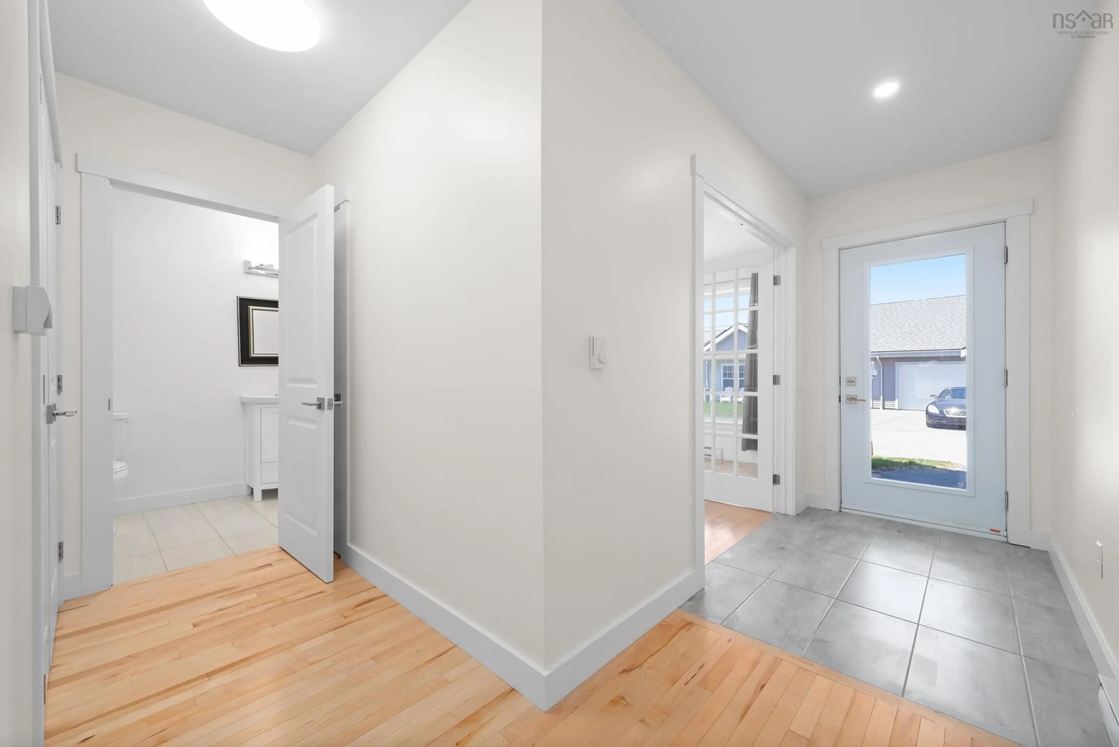 Indoor entryway for 49 Candytuft Close, Eastern Passage Nova Scotia B3G 0E4