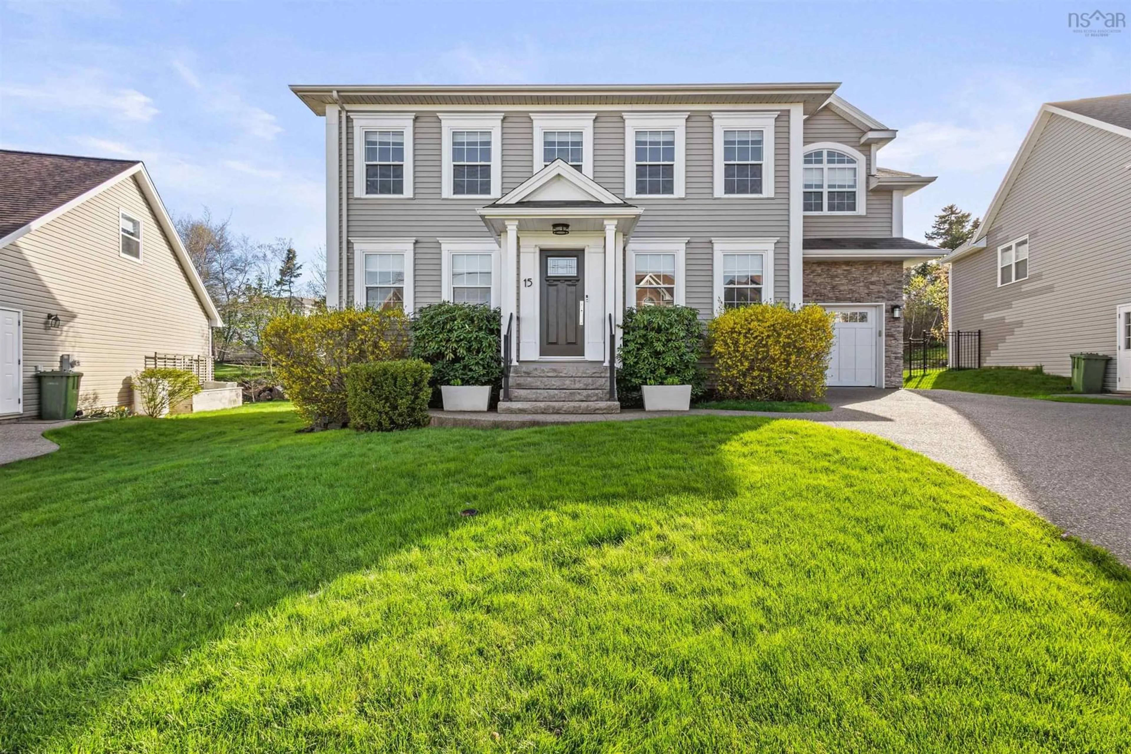 Home with vinyl exterior material, street for 15 Rockpoint Crt, Bedford Nova Scotia B4A 4M3