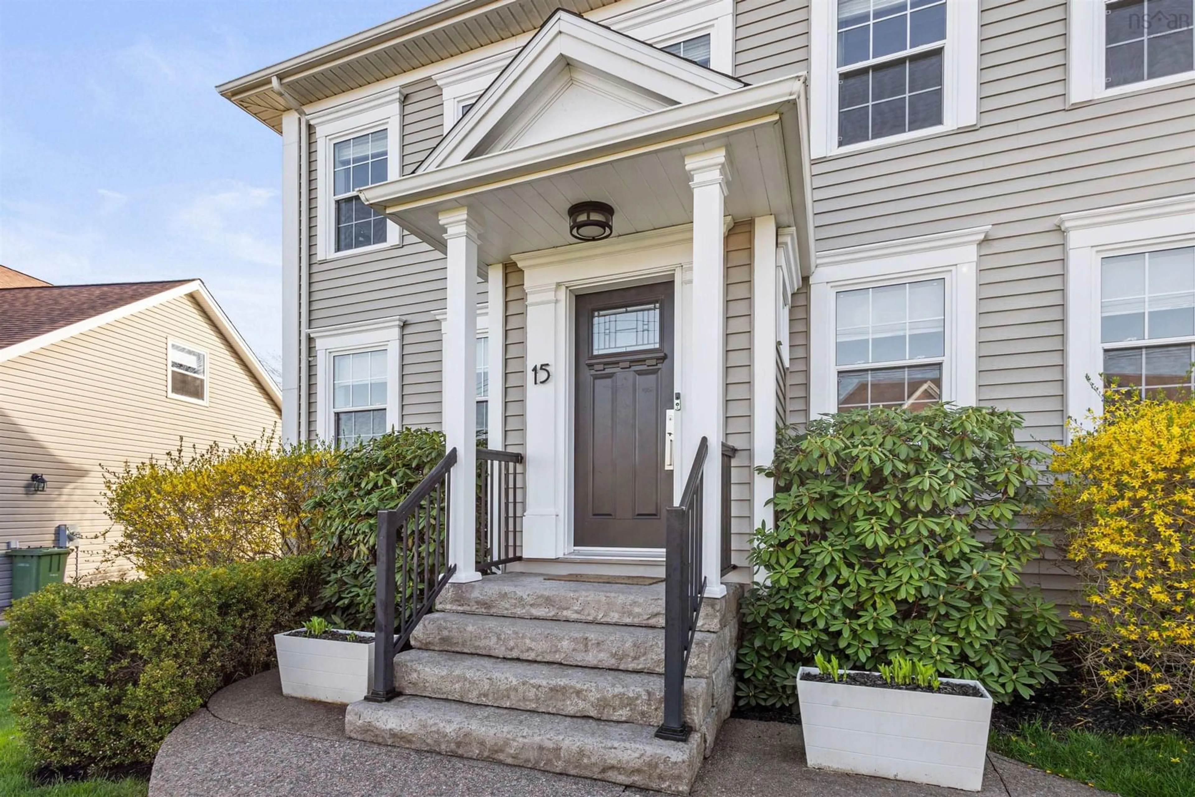 Home with vinyl exterior material, street for 15 Rockpoint Crt, Bedford Nova Scotia B4A 4M3
