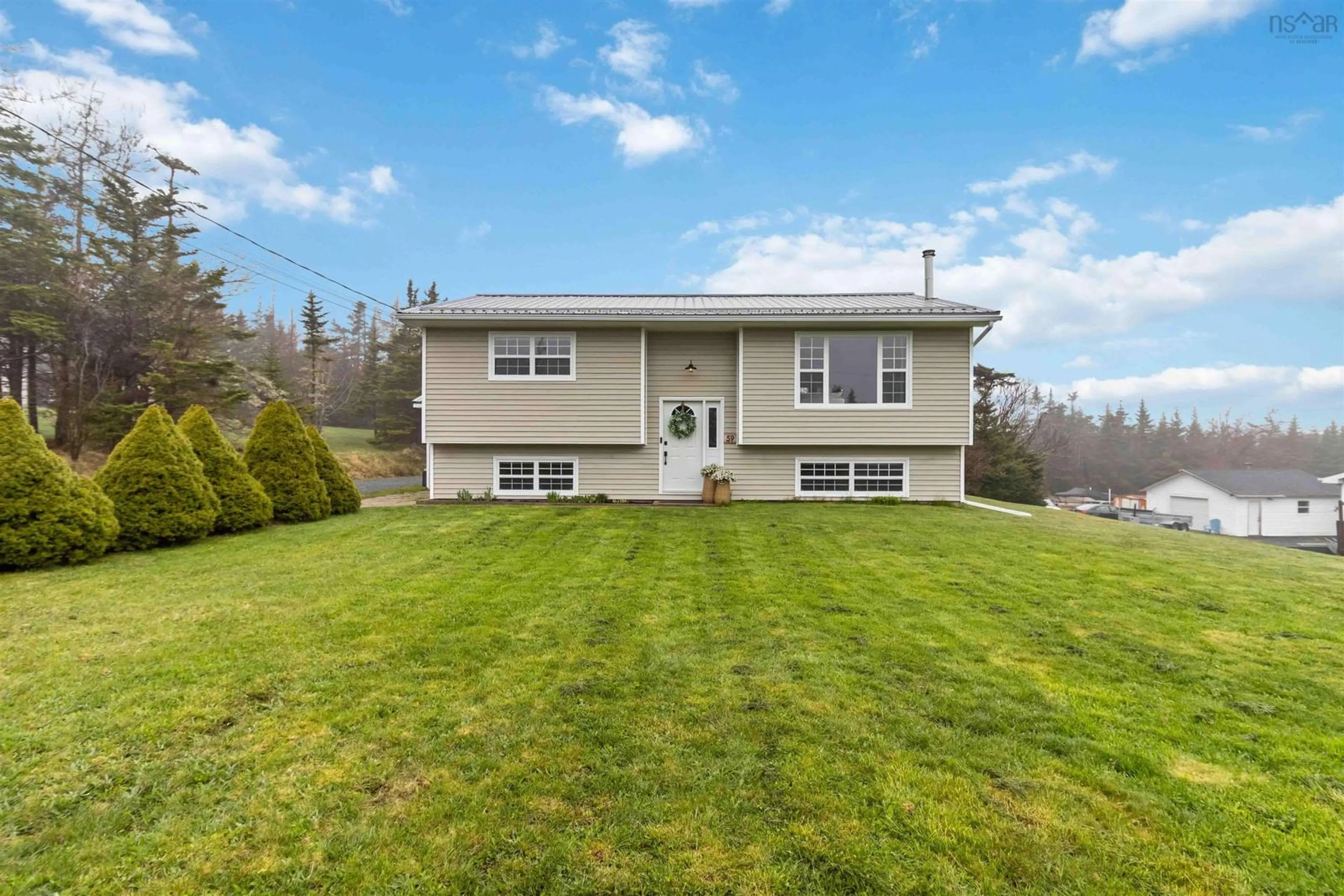 Home with vinyl exterior material, unknown for 59 Parkwood Dr, East Lawrencetown Nova Scotia B2Z 1P2