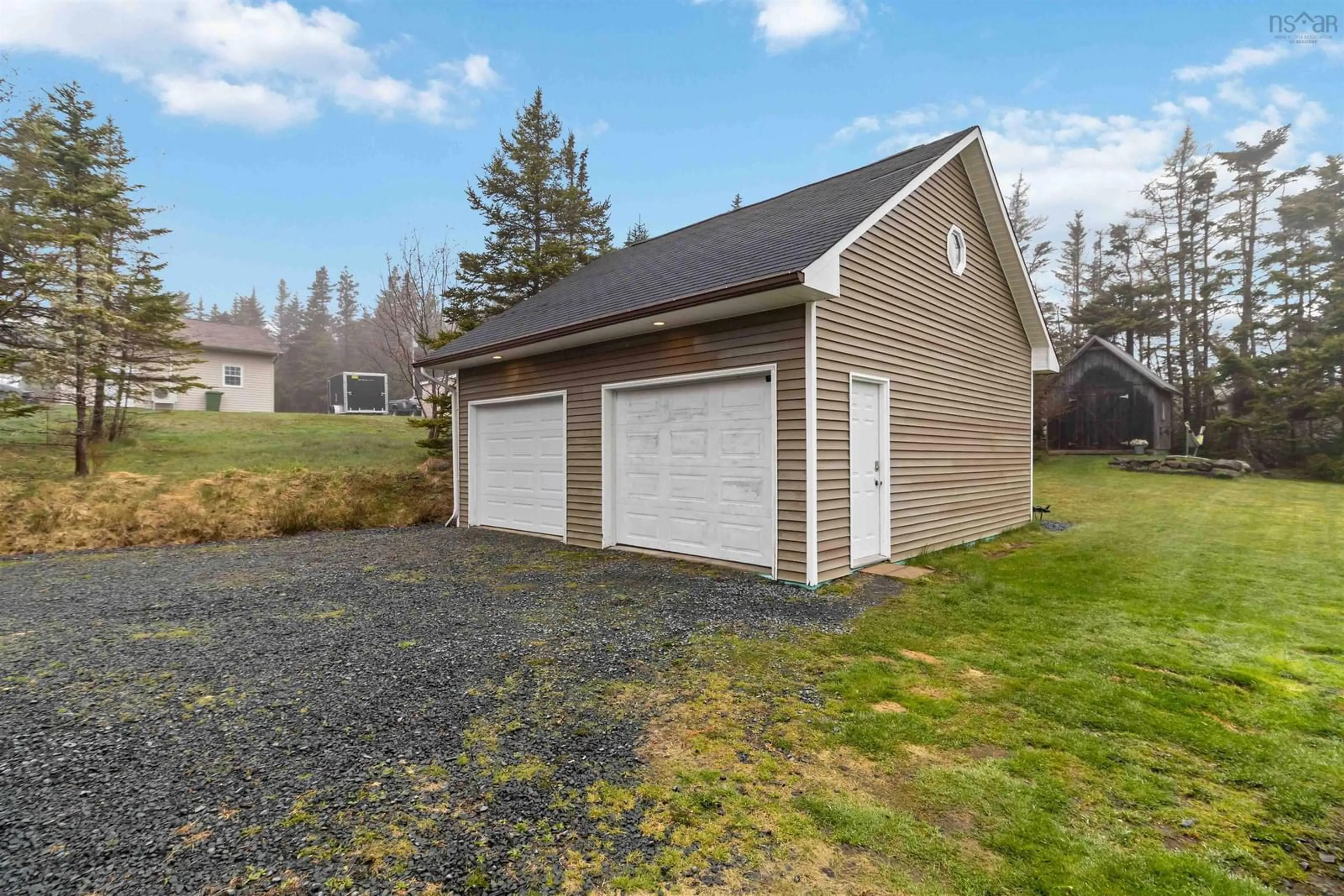 Indoor garage for 59 Parkwood Dr, East Lawrencetown Nova Scotia B2Z 1P2