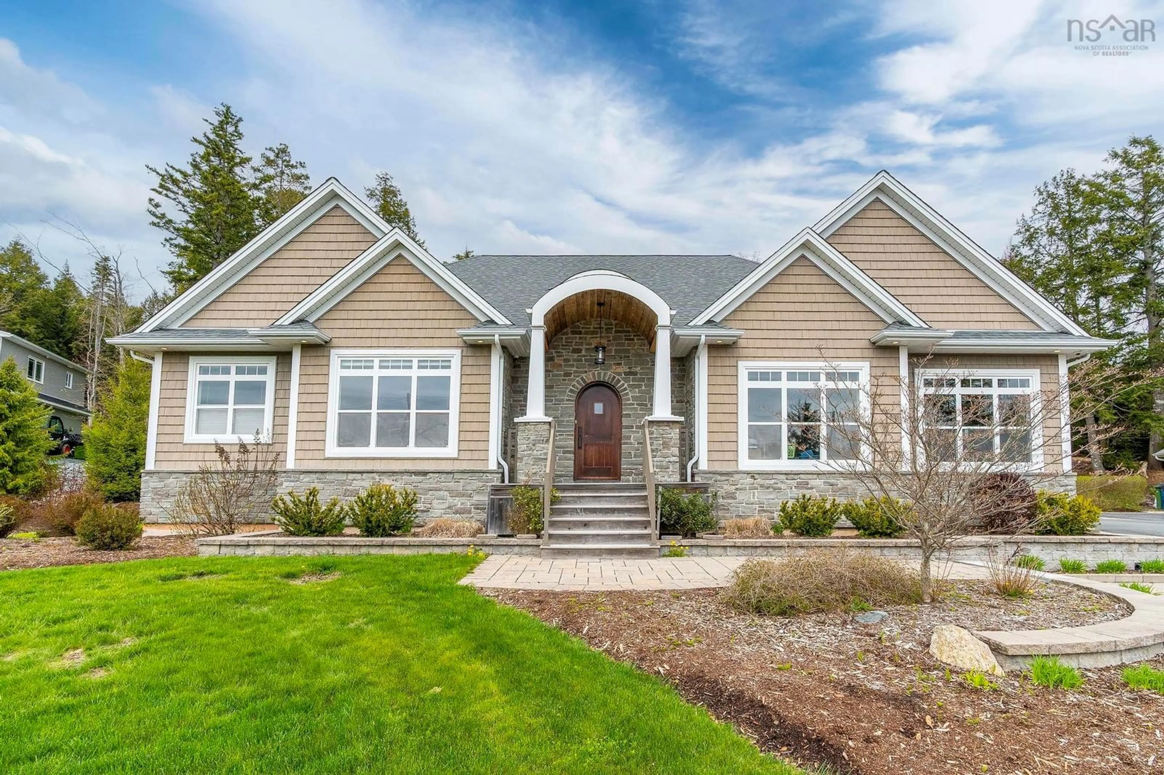 Home with vinyl exterior material, unknown for 48 Dungarry Close, Fall River Nova Scotia B2T 0M7