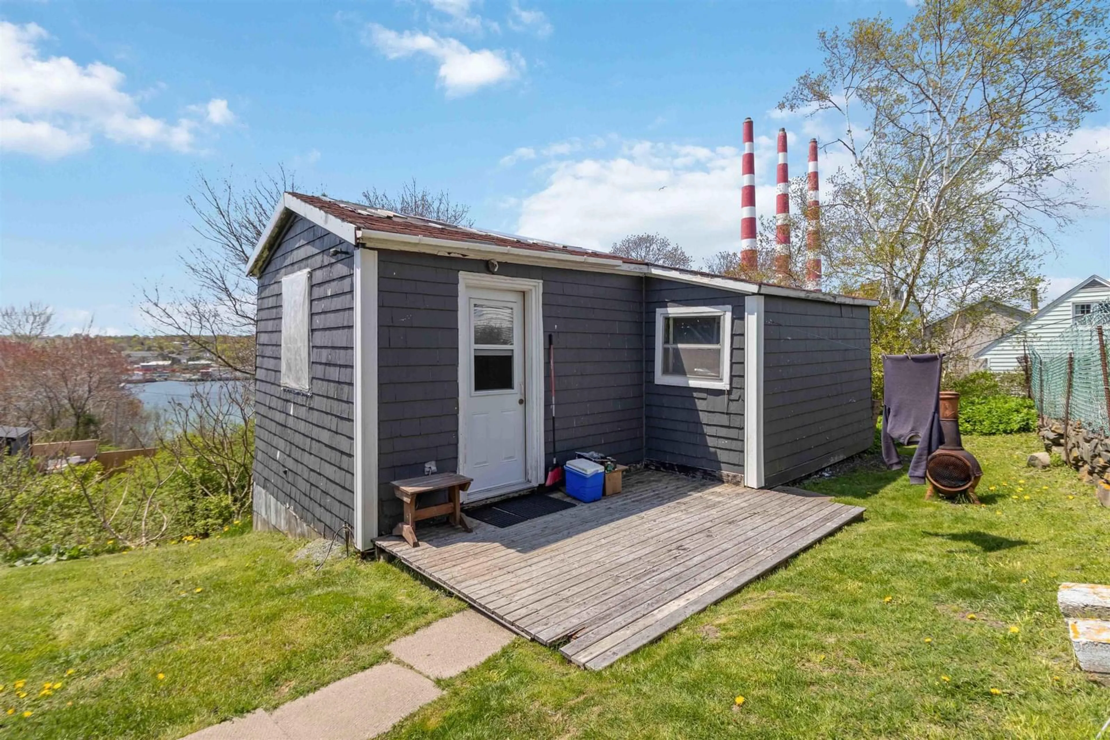Shed for 18 Nivens Ave, Dartmouth Nova Scotia B3A 4B1