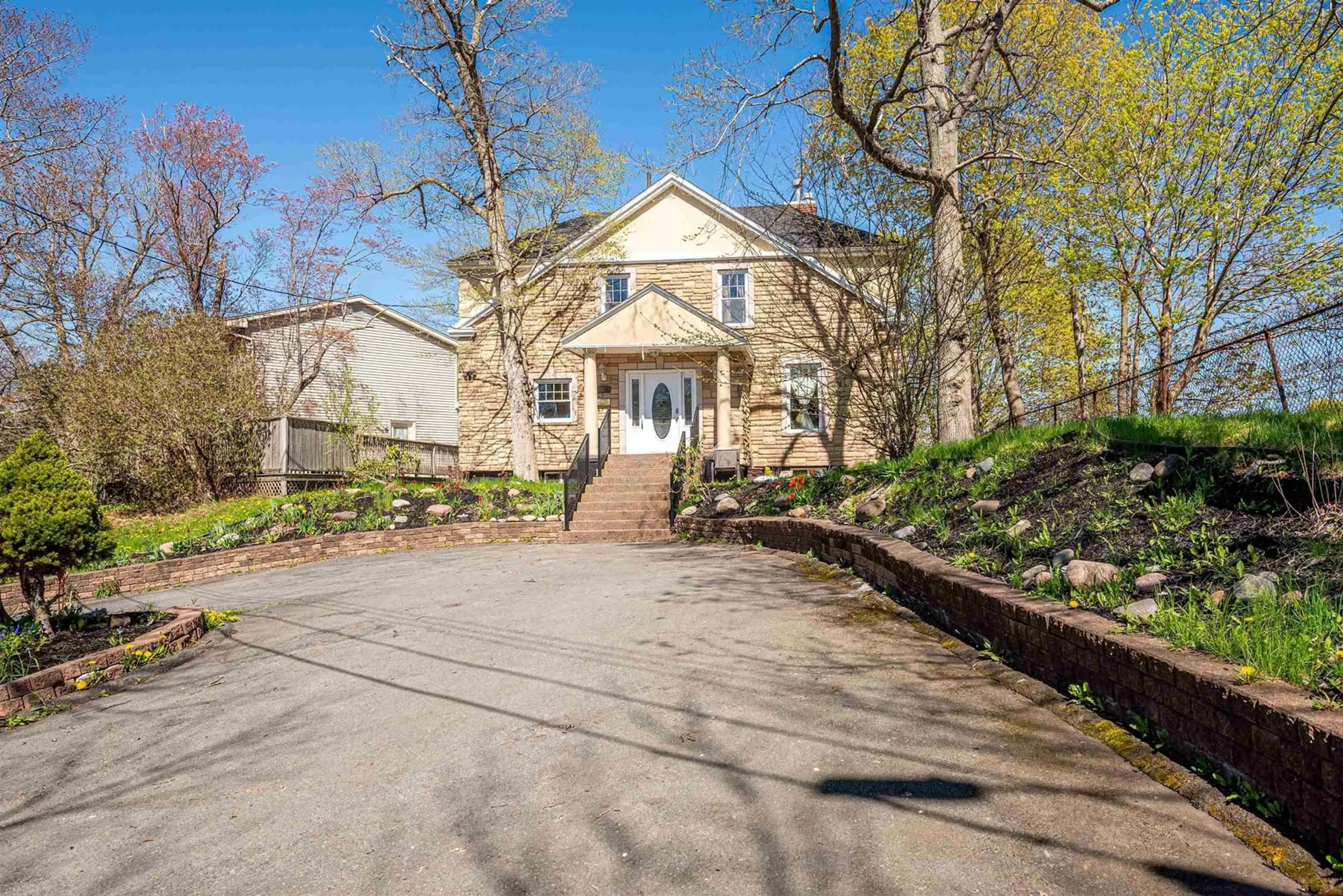 Unknown for 764 Bower Rd, Halifax Nova Scotia B3H 3B1