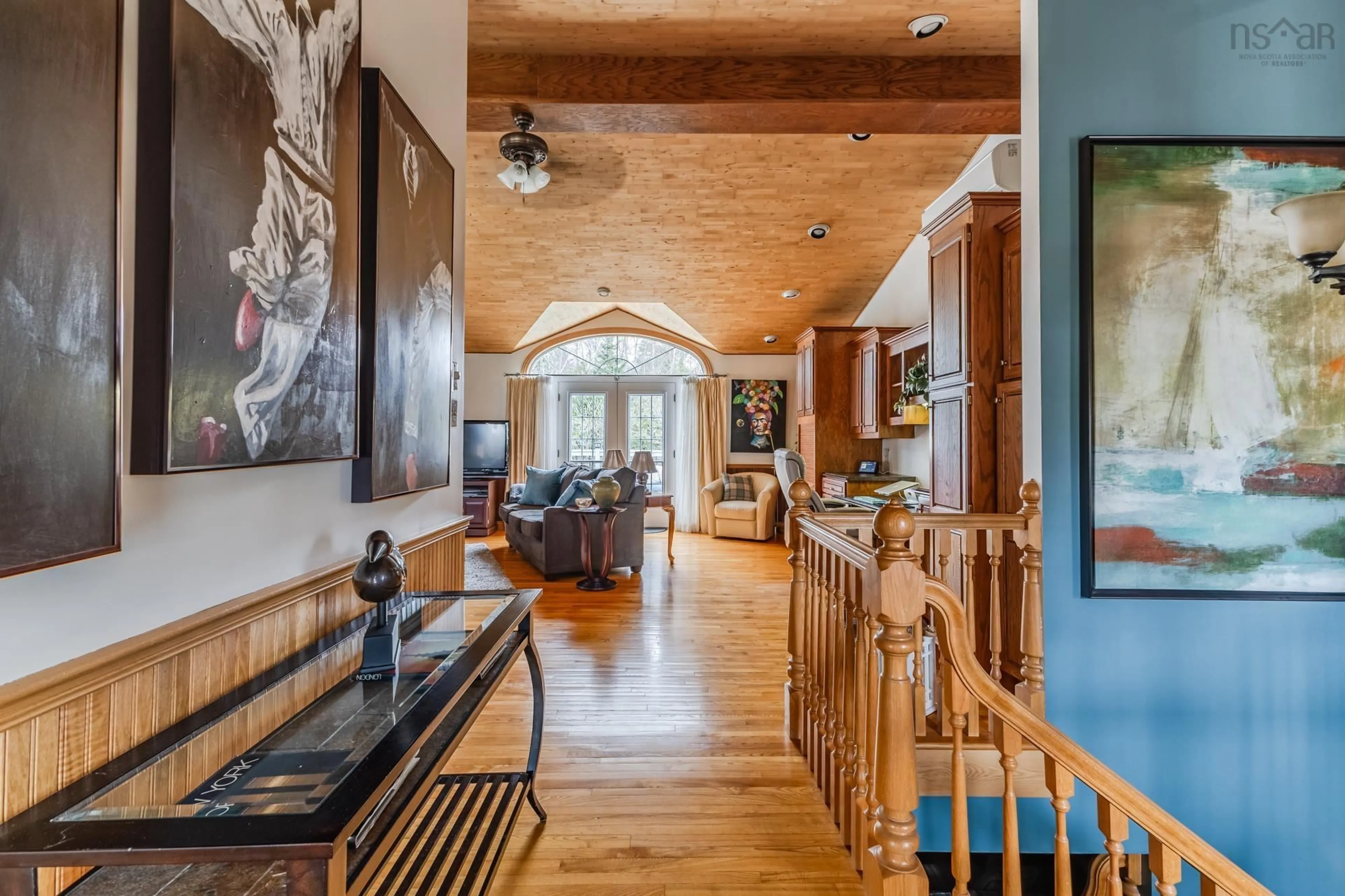 Indoor foyer for 39 Dorset Dr, Bible Hill Nova Scotia B6L 3H9