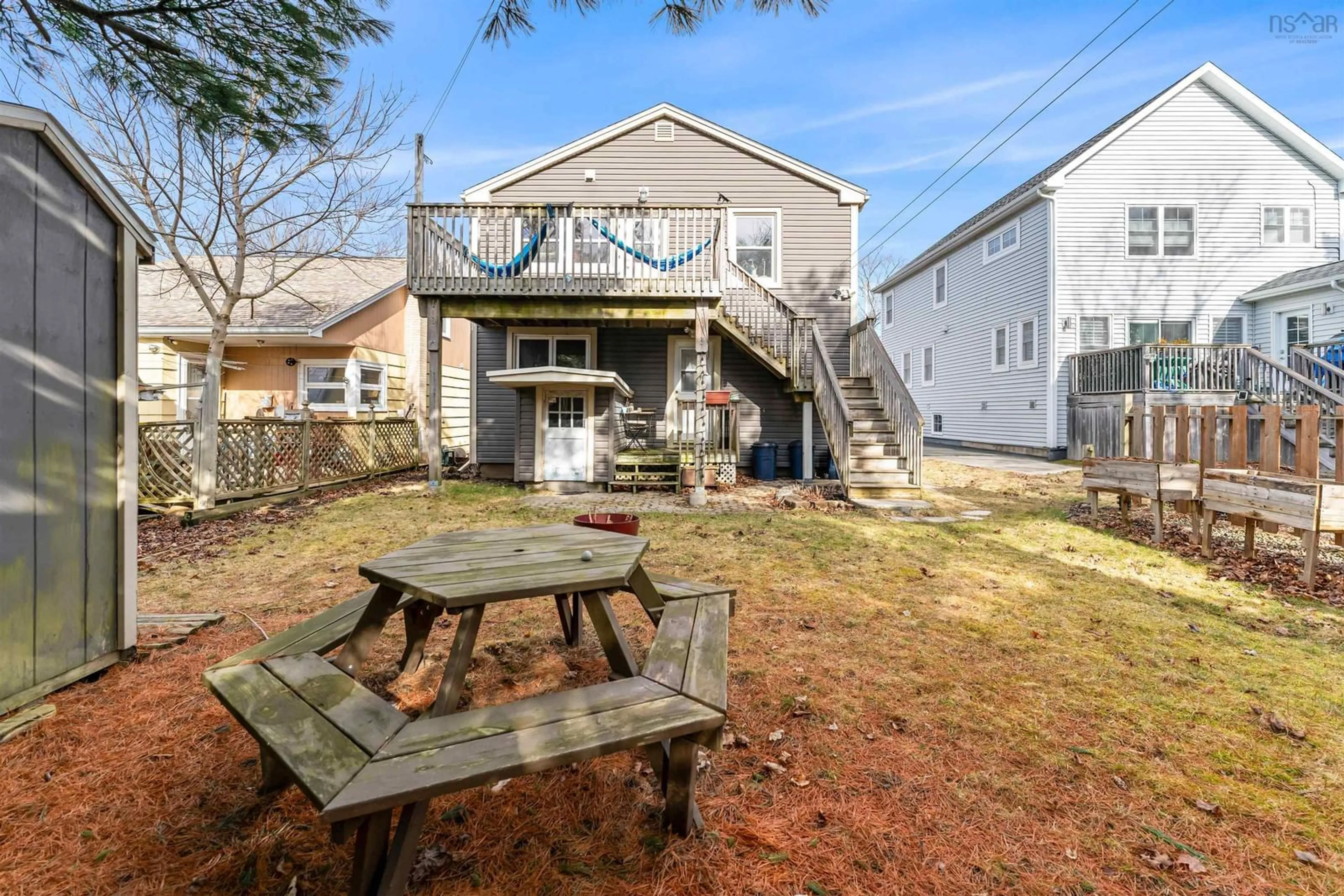 Patio, street for 6562 Edinburgh St, Halifax Nova Scotia B3L 1W8