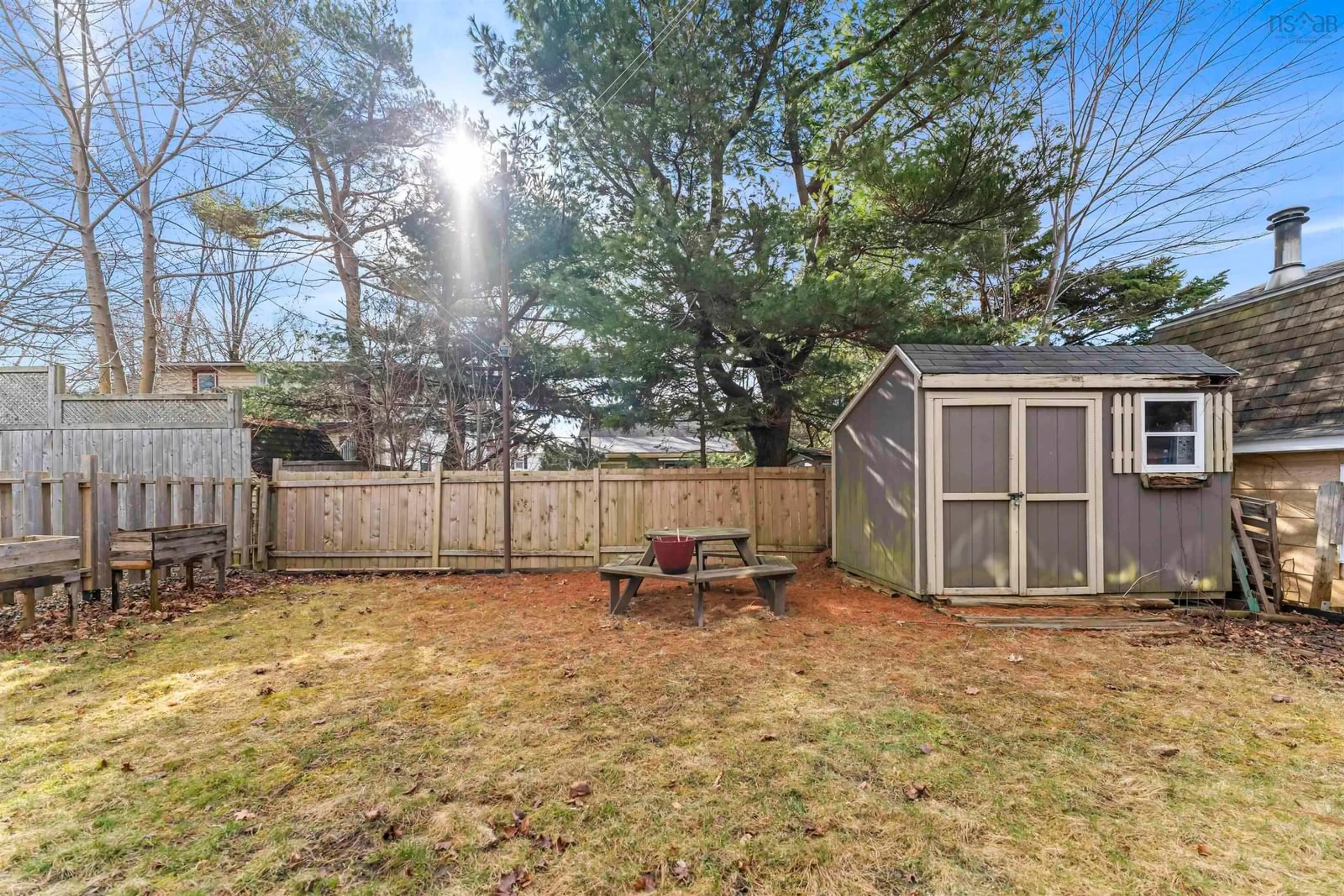 Shed for 6562 Edinburgh St, Halifax Nova Scotia B3L 1W8