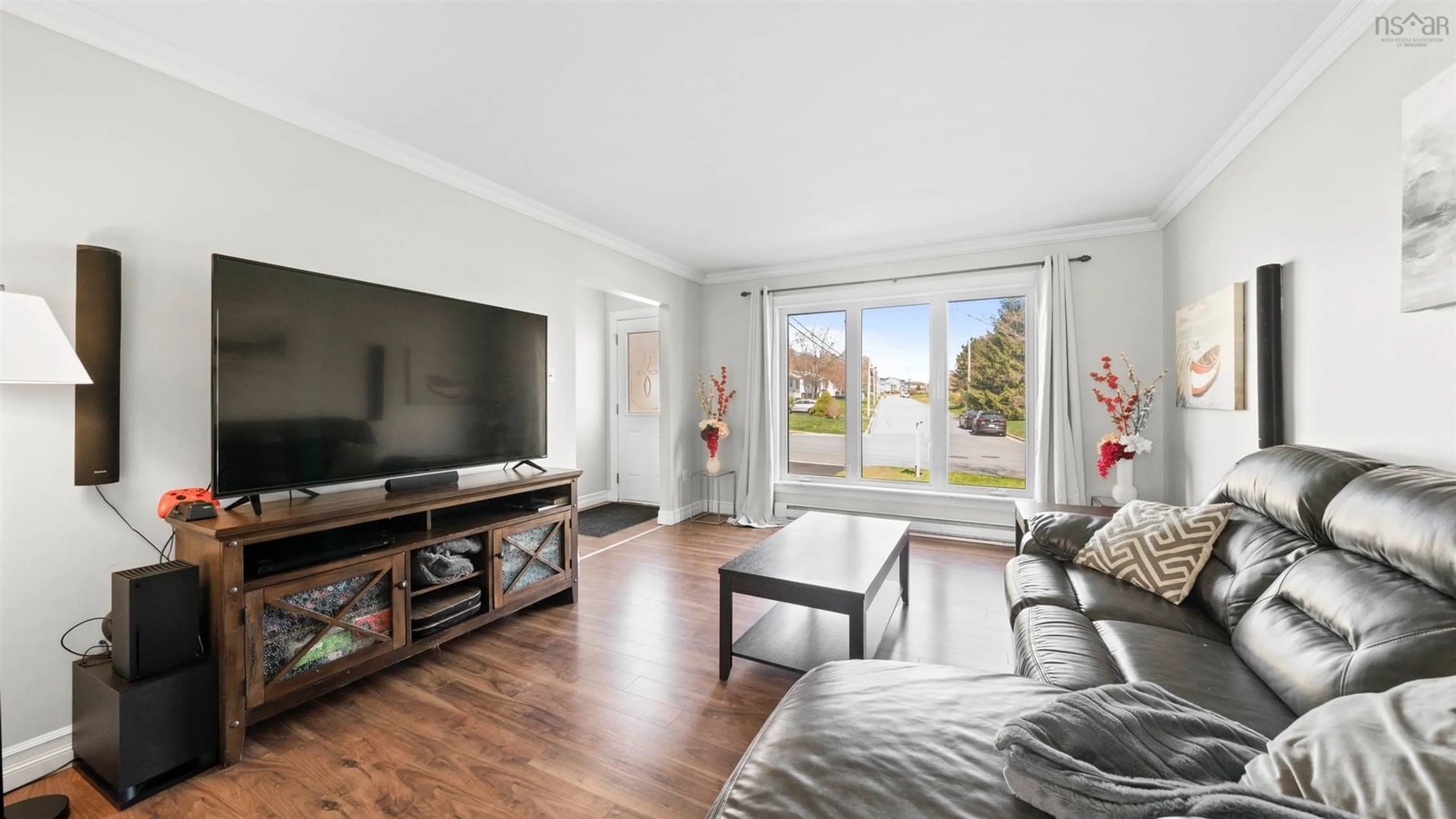 Living room with furniture, wood/laminate floor for 140 Cranberry Cres, Dartmouth Nova Scotia B2W 5A8