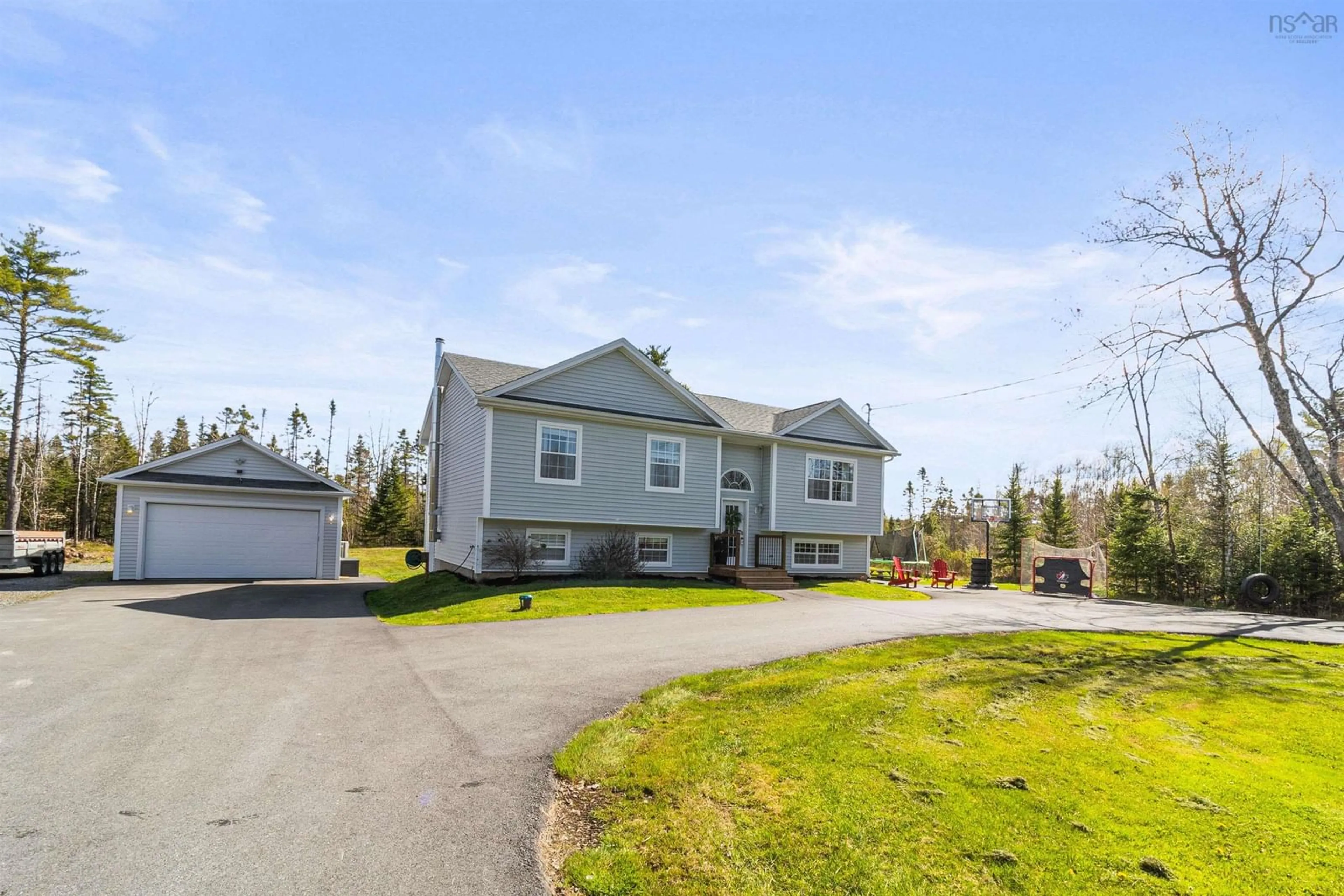 A pic from outside/outdoor area/front of a property/back of a property/a pic from drone, street for 5 Keigan Dr, Enfield Nova Scotia B2T 0G5