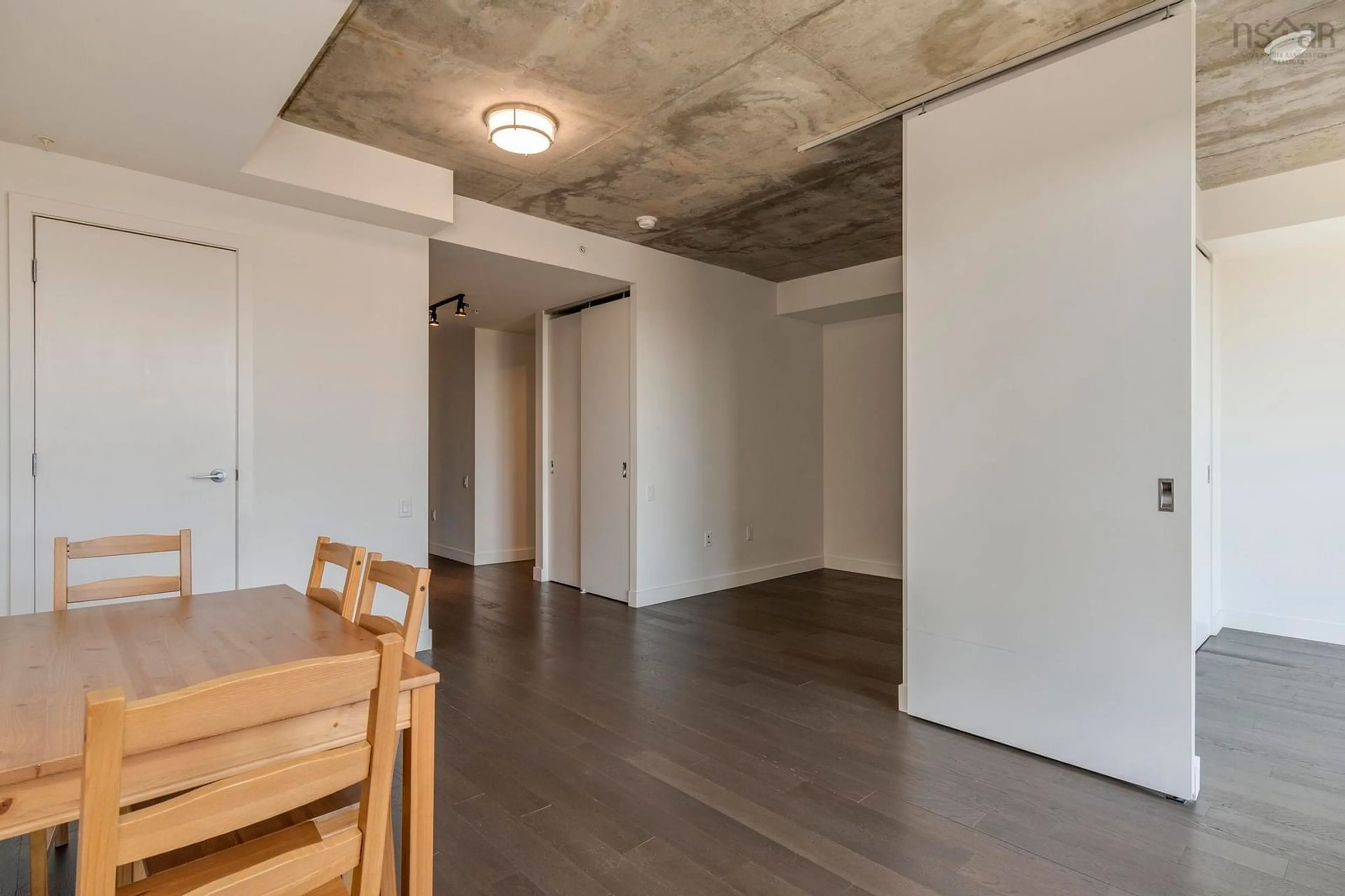 A pic of a room for 1048 Wellington St #813, Halifax Nova Scotia B3H 0C2