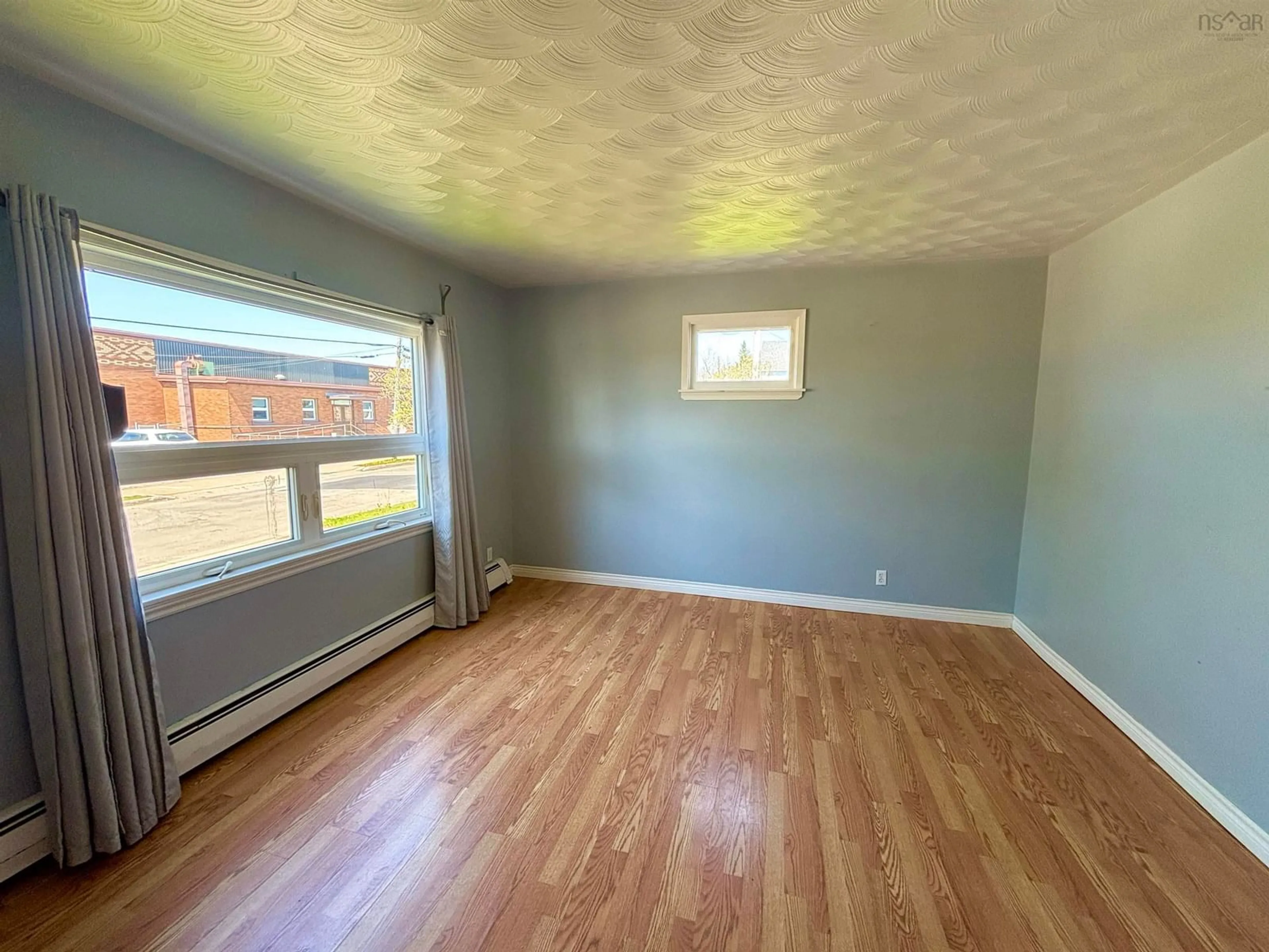 A pic of a room for 46 West St, Sydney Nova Scotia B1N 1R7