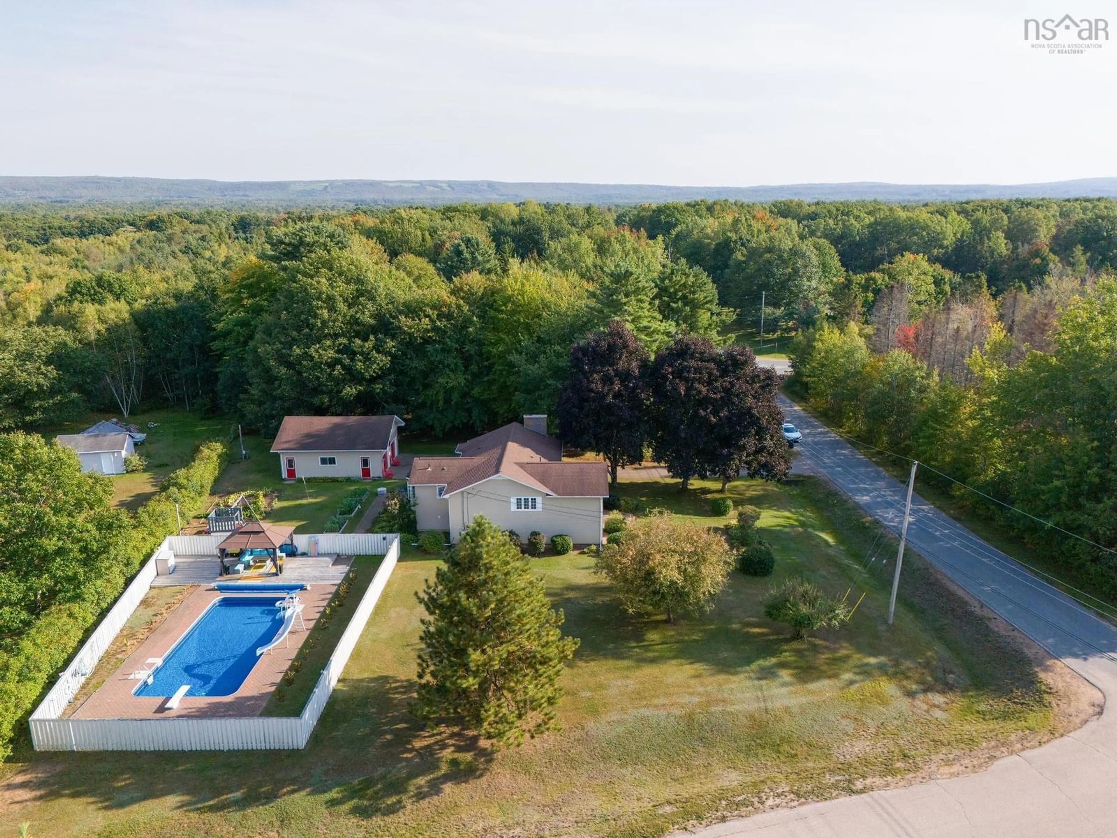 A pic from outside/outdoor area/front of a property/back of a property/a pic from drone, unknown for 99 Krista Dr, Wilmot Nova Scotia B0P 1W0