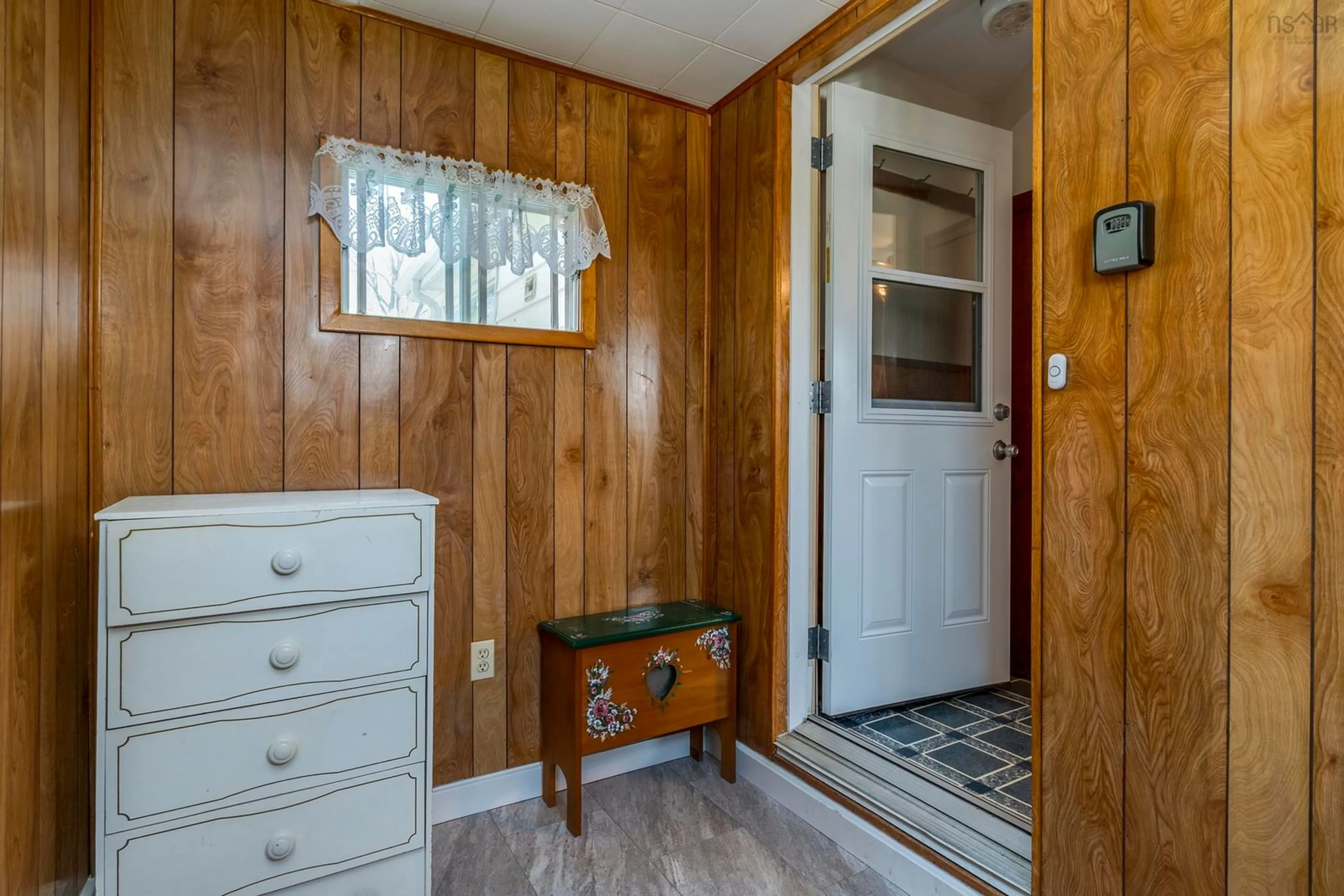 Indoor entryway for 11 Coldstream Rd, Gays River Nova Scotia B0N 2H0