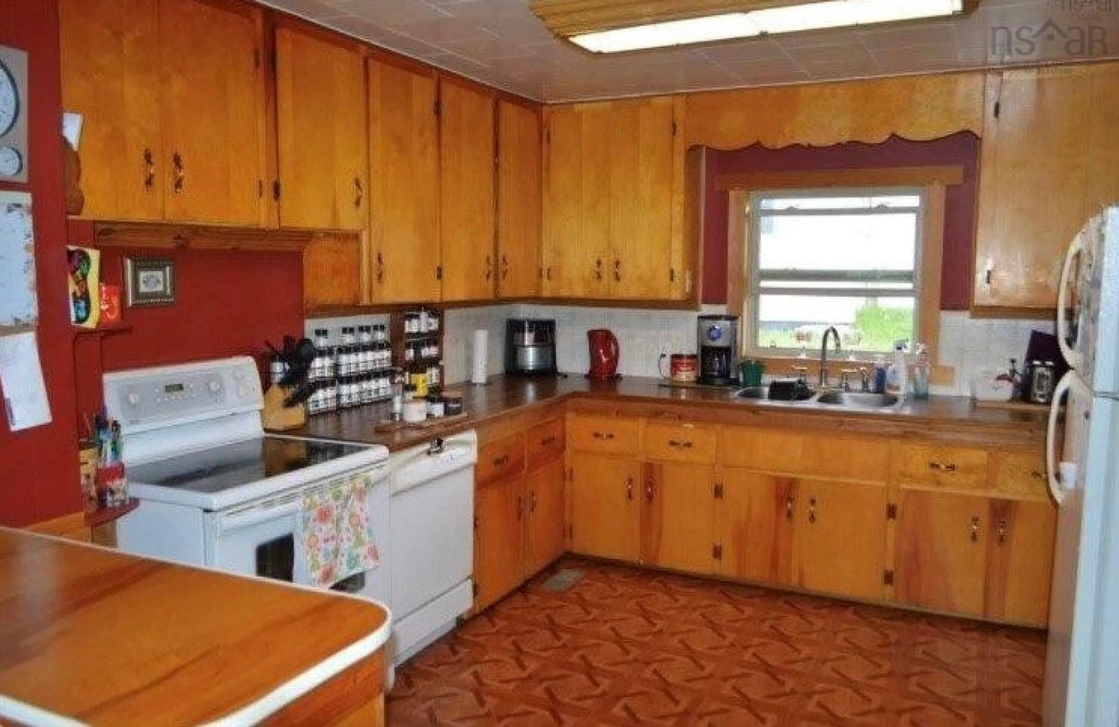 Standard kitchen, unknown for 443 Murry St, Mulgrave Nova Scotia B0E 2G0
