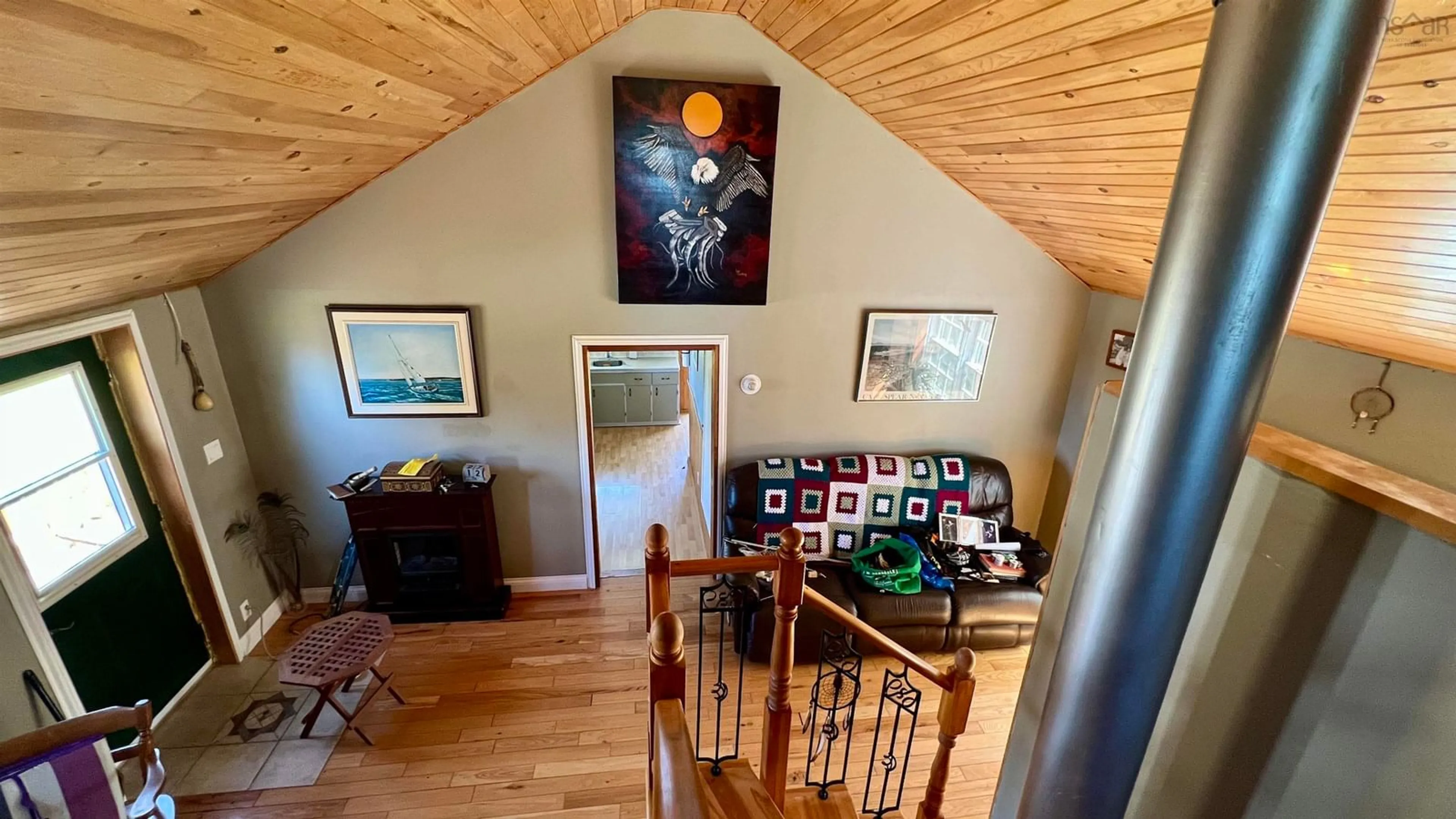 Indoor foyer for 1922 Upper River John Road, Middleton, Middleton Nova Scotia B0K 1N0