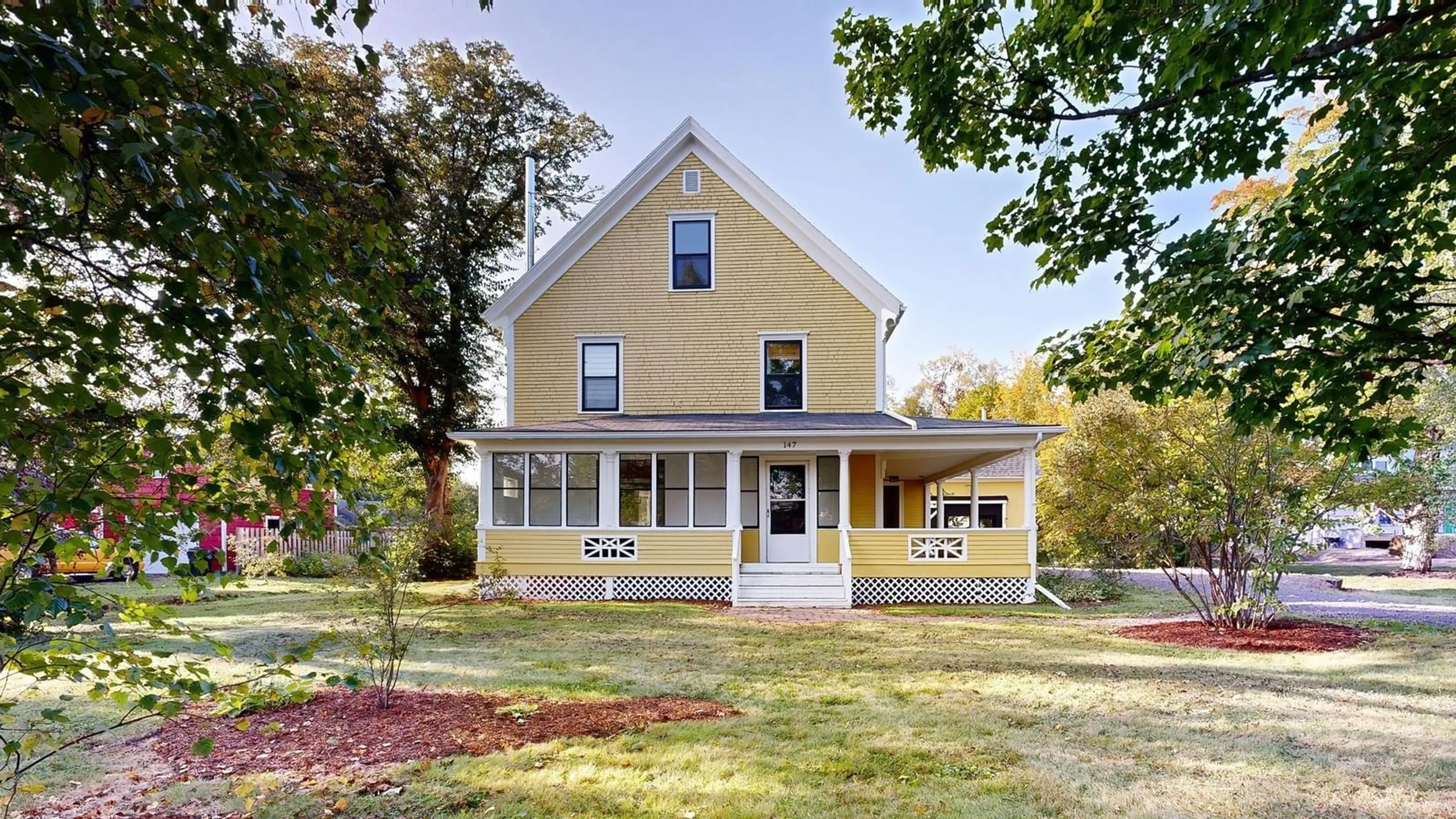 Home with vinyl exterior material, street for 147 Main St, Middleton Nova Scotia B0S 1P0