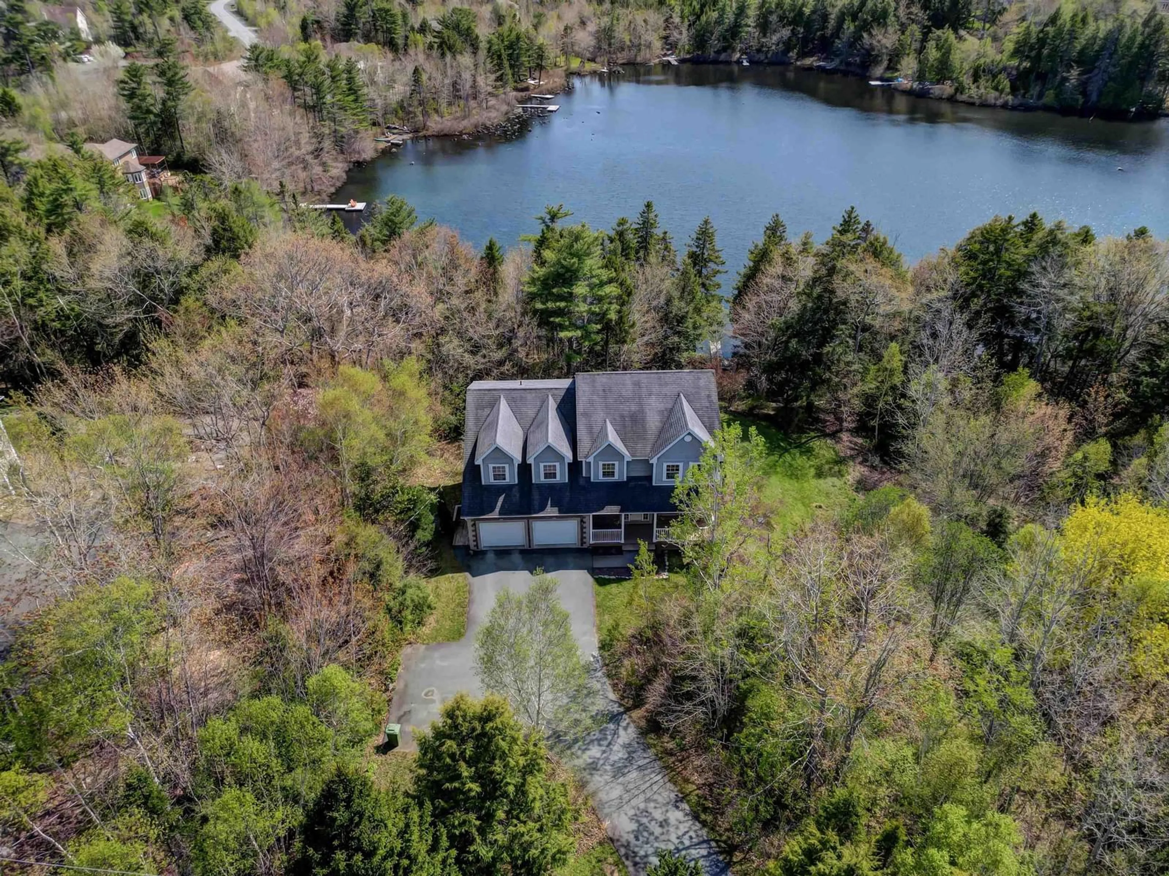 A pic from outside/outdoor area/front of a property/back of a property/a pic from drone, water/lake/river/ocean view for 193 Lincolnshire Dr, Fall River Nova Scotia B2T 1P8