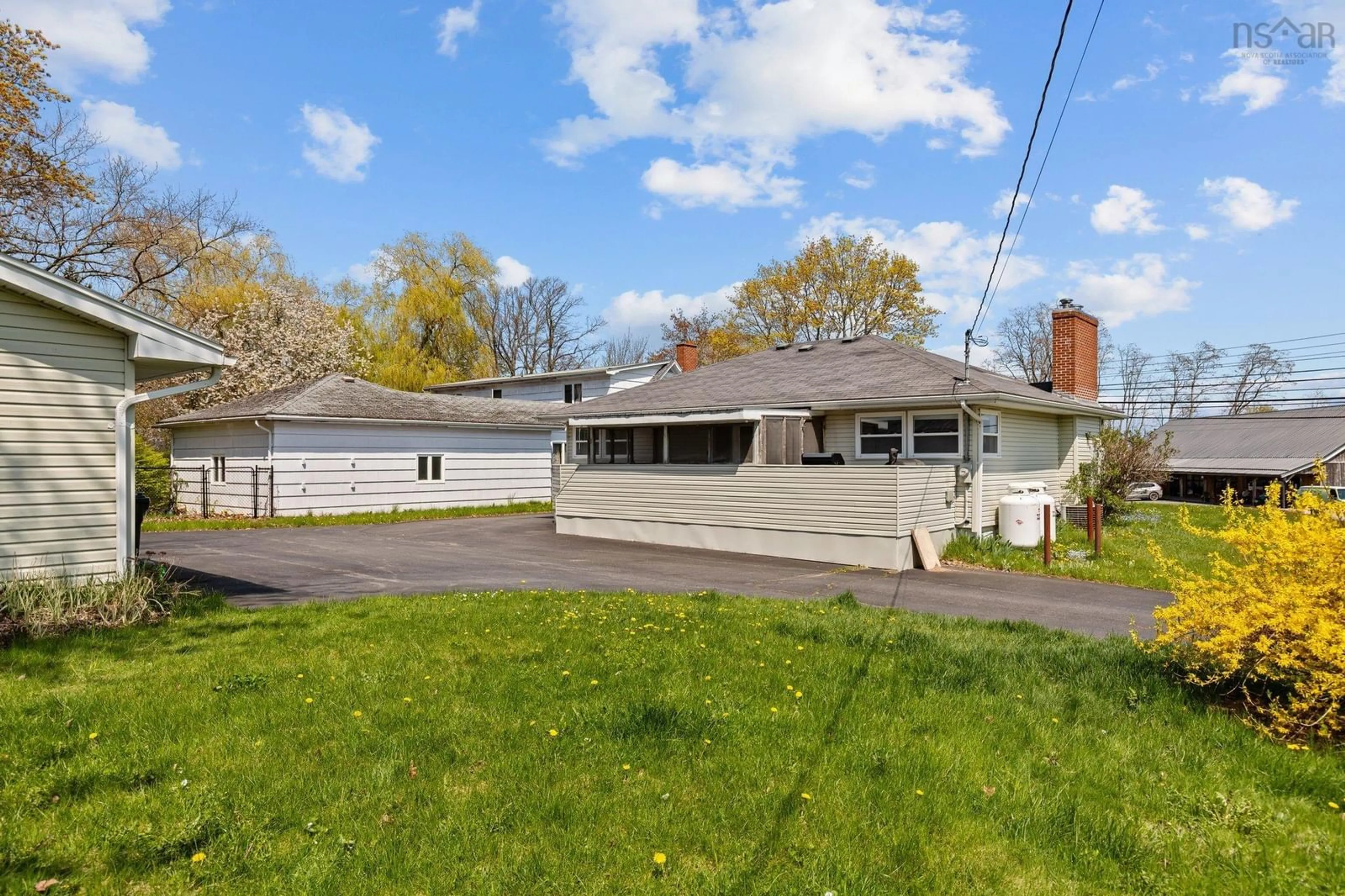 A pic from outside/outdoor area/front of a property/back of a property/a pic from drone, street for 1700 King St, Windsor Nova Scotia B0N 2T0