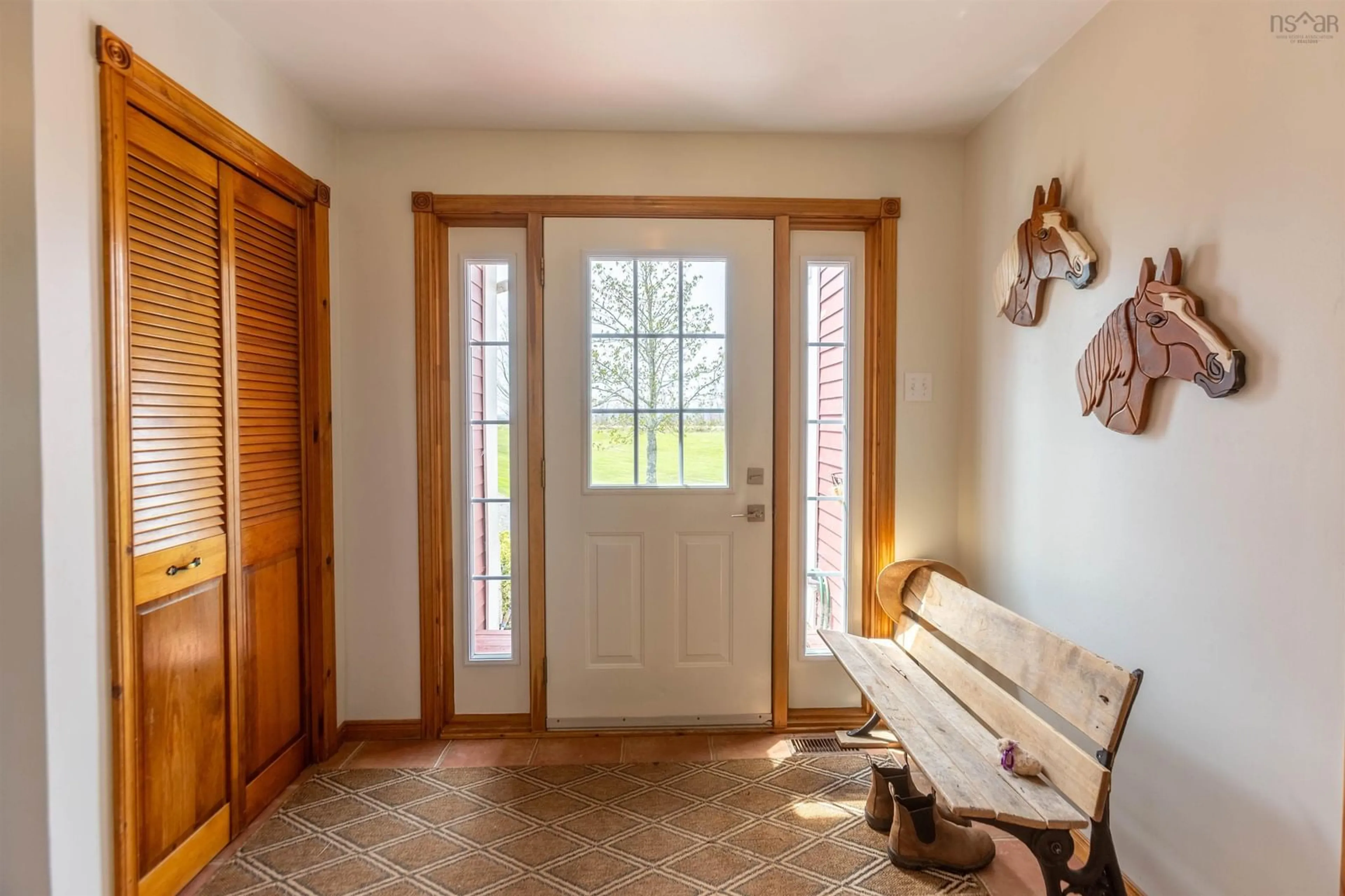 Indoor entryway for 199 Mcinnis Rd, Malagash Nova Scotia B0K 1E0