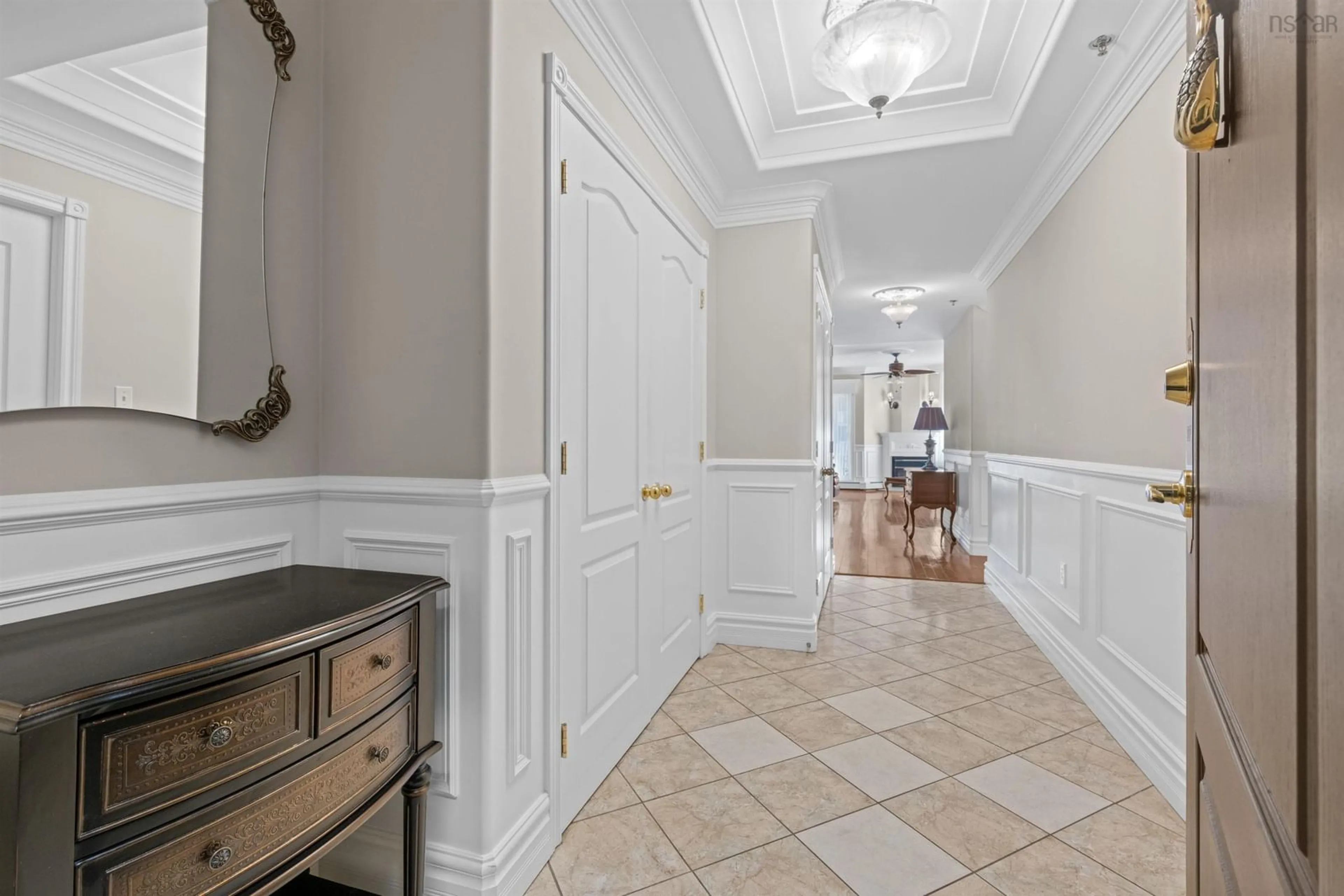 Indoor foyer for 10 Regency Park Dr #302, Clayton Park Nova Scotia B3S 1P2
