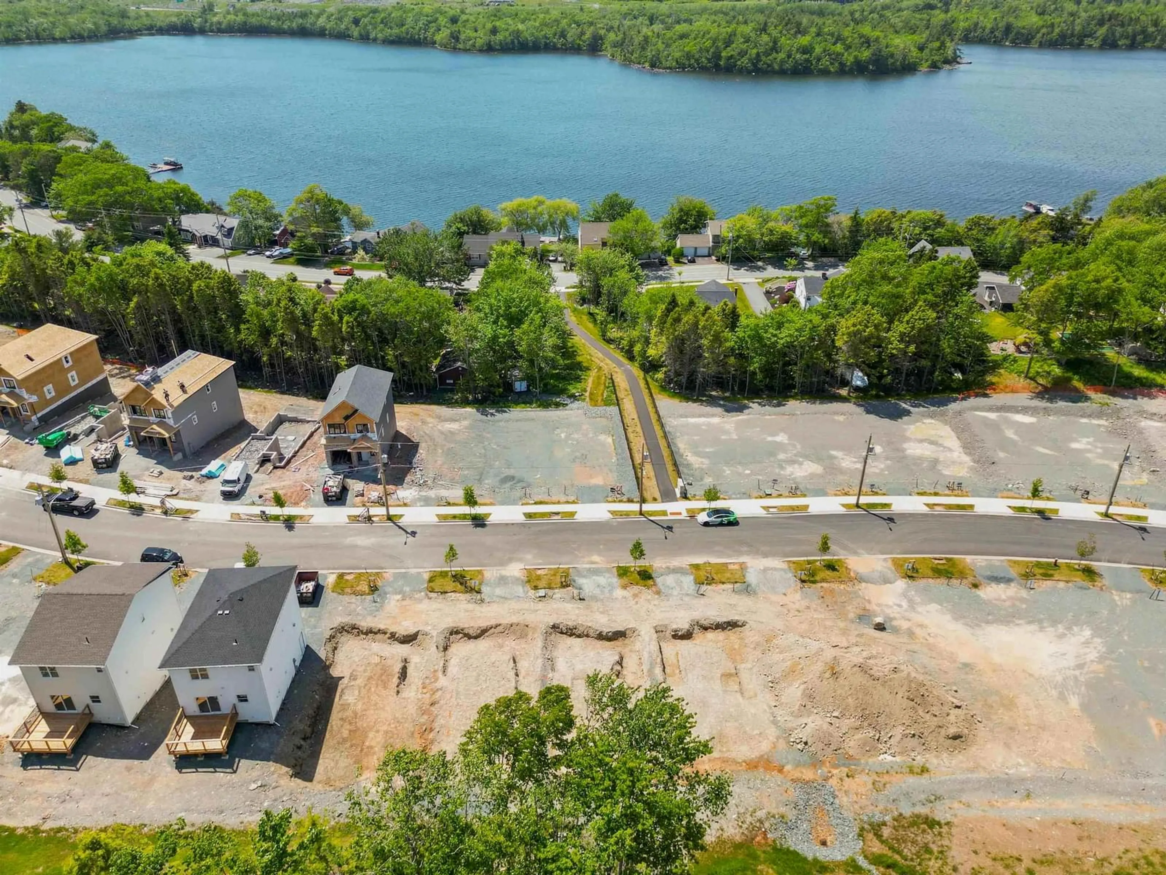 A pic from outside/outdoor area/front of a property/back of a property/a pic from drone, water/lake/river/ocean view for 37 Pearlgarden Close, Dartmouth Nova Scotia B2X 0C3